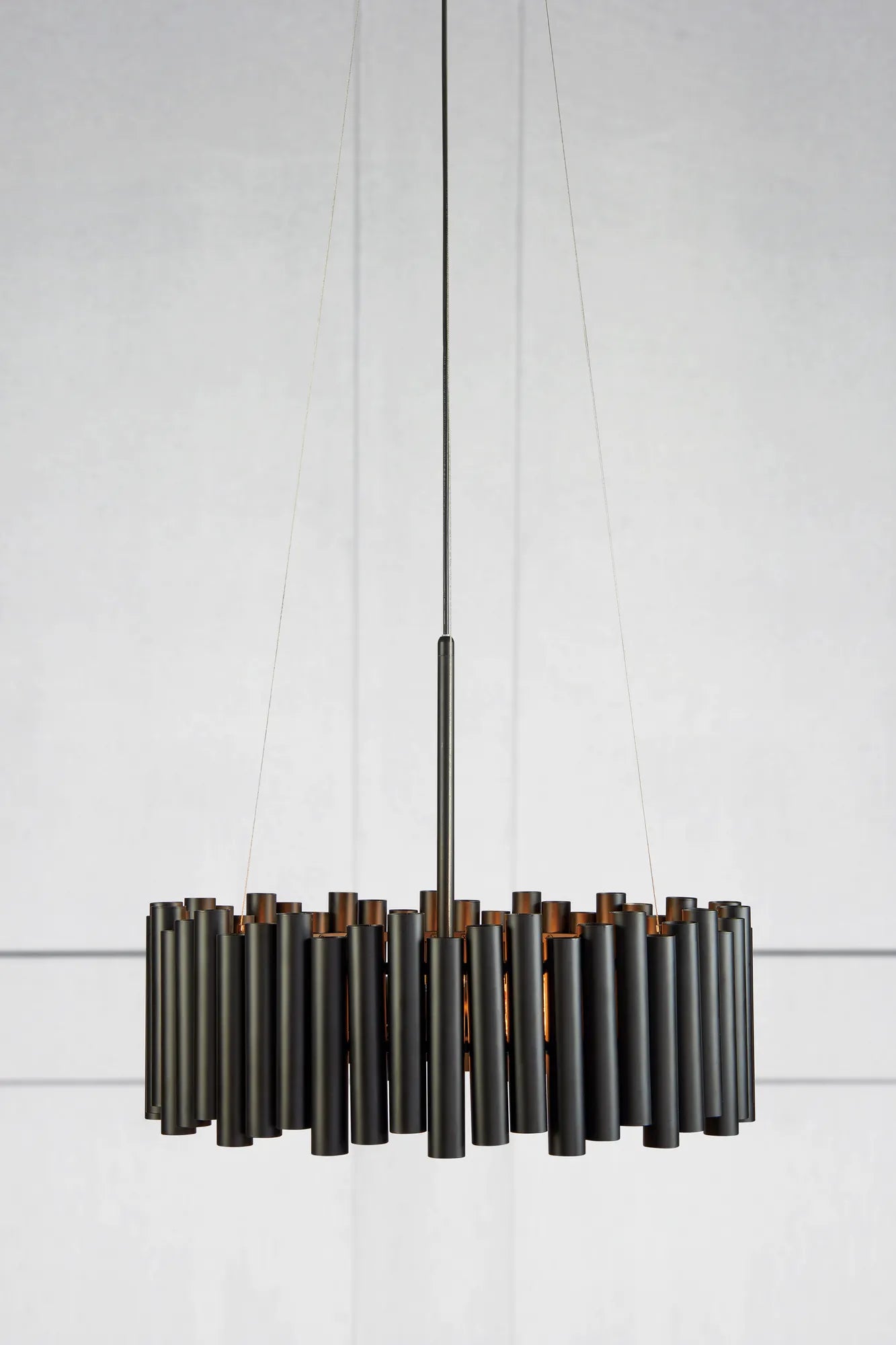 Level svart taklampa stilren belysning | Level black pendant lamp | Level schwarz Pendelleuchte minimalistische Beleuchtung