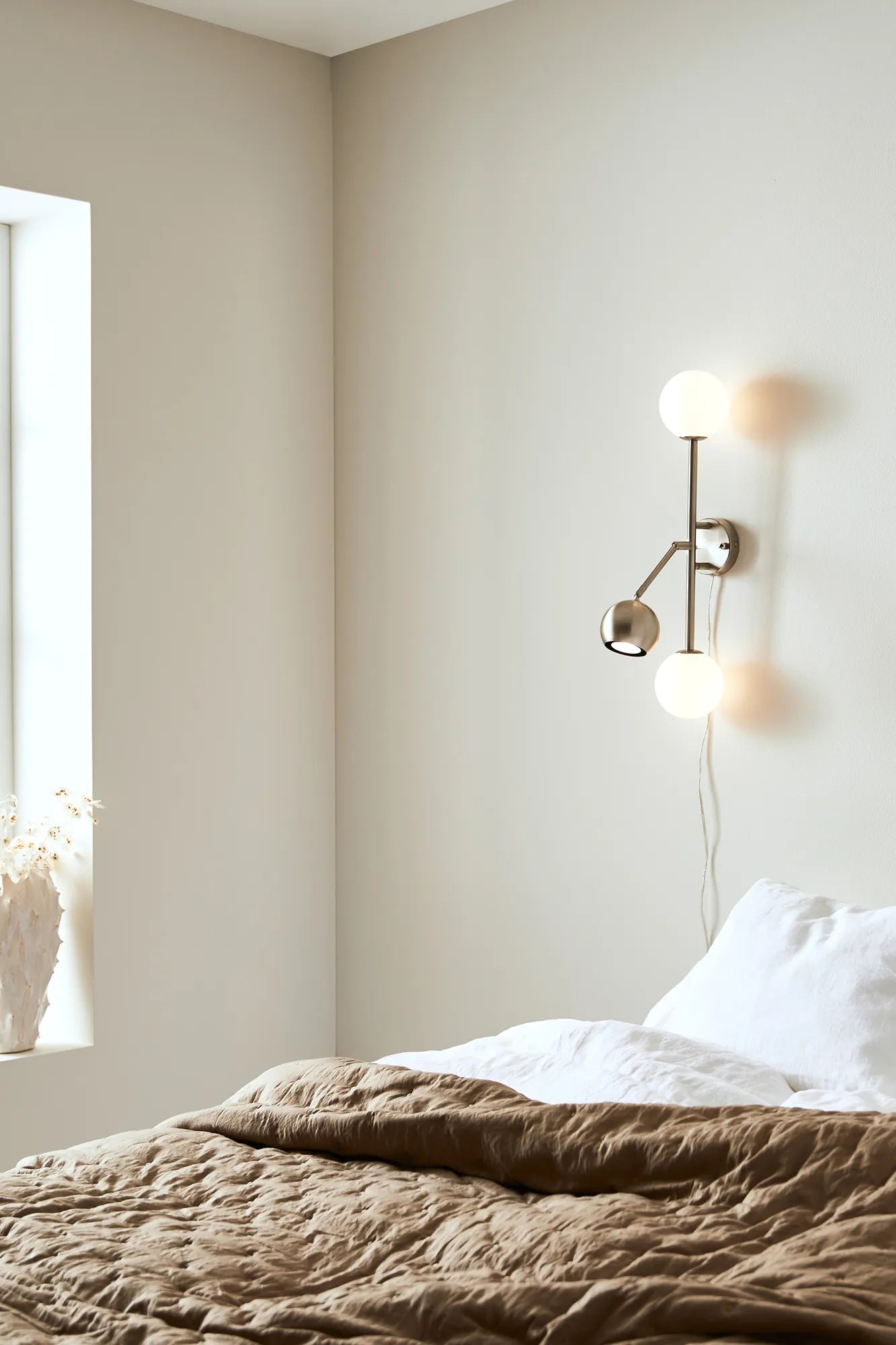 Beside stål vägglampa skandinavisk design | Beside steel wall lamp | Beside Stahl Wandleuchte skandinavisches Design