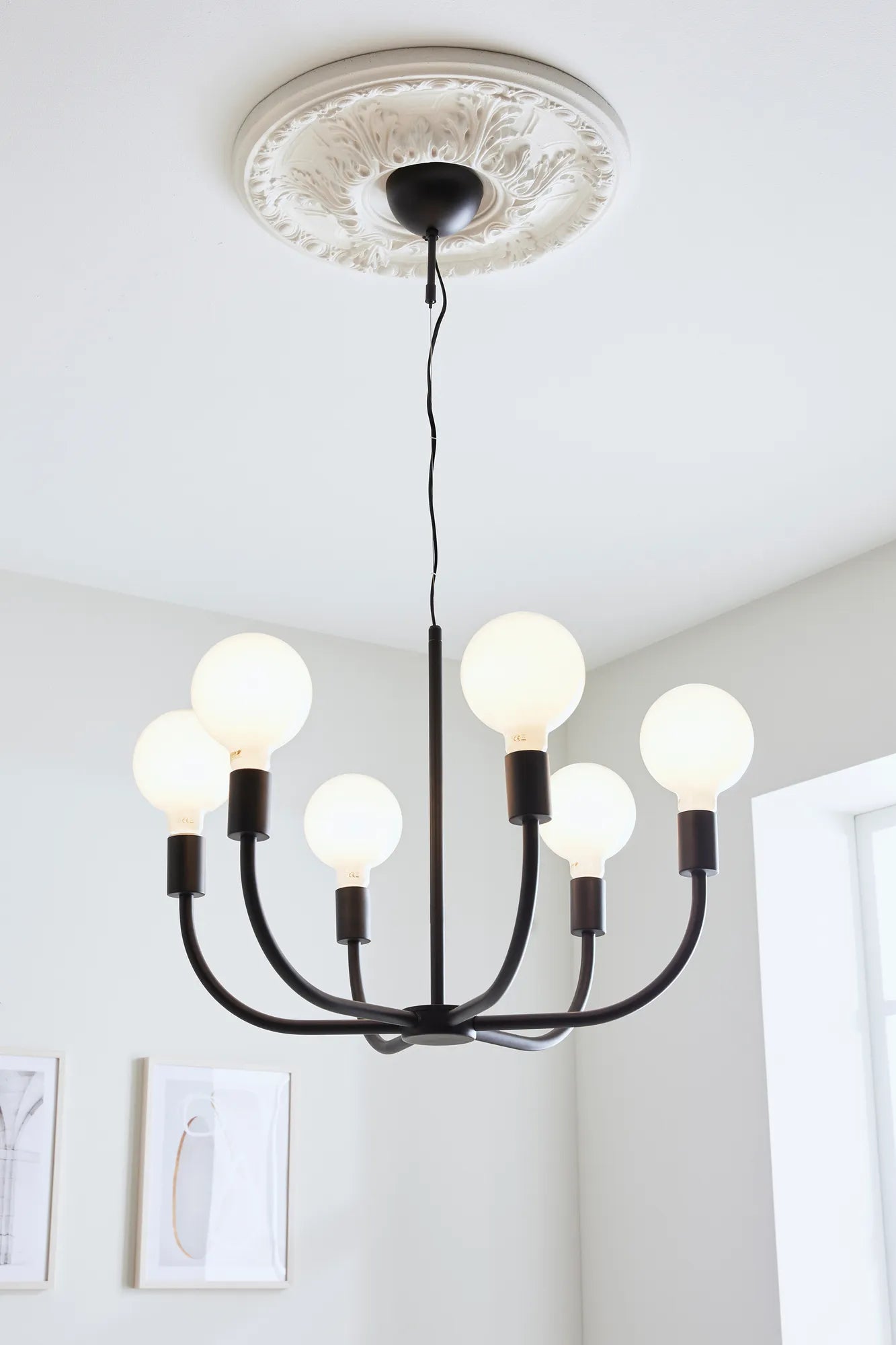 Amistoso svart taklampa belysning | Amistoso black pendant lamp | Amistoso schwarz Pendelleuchte