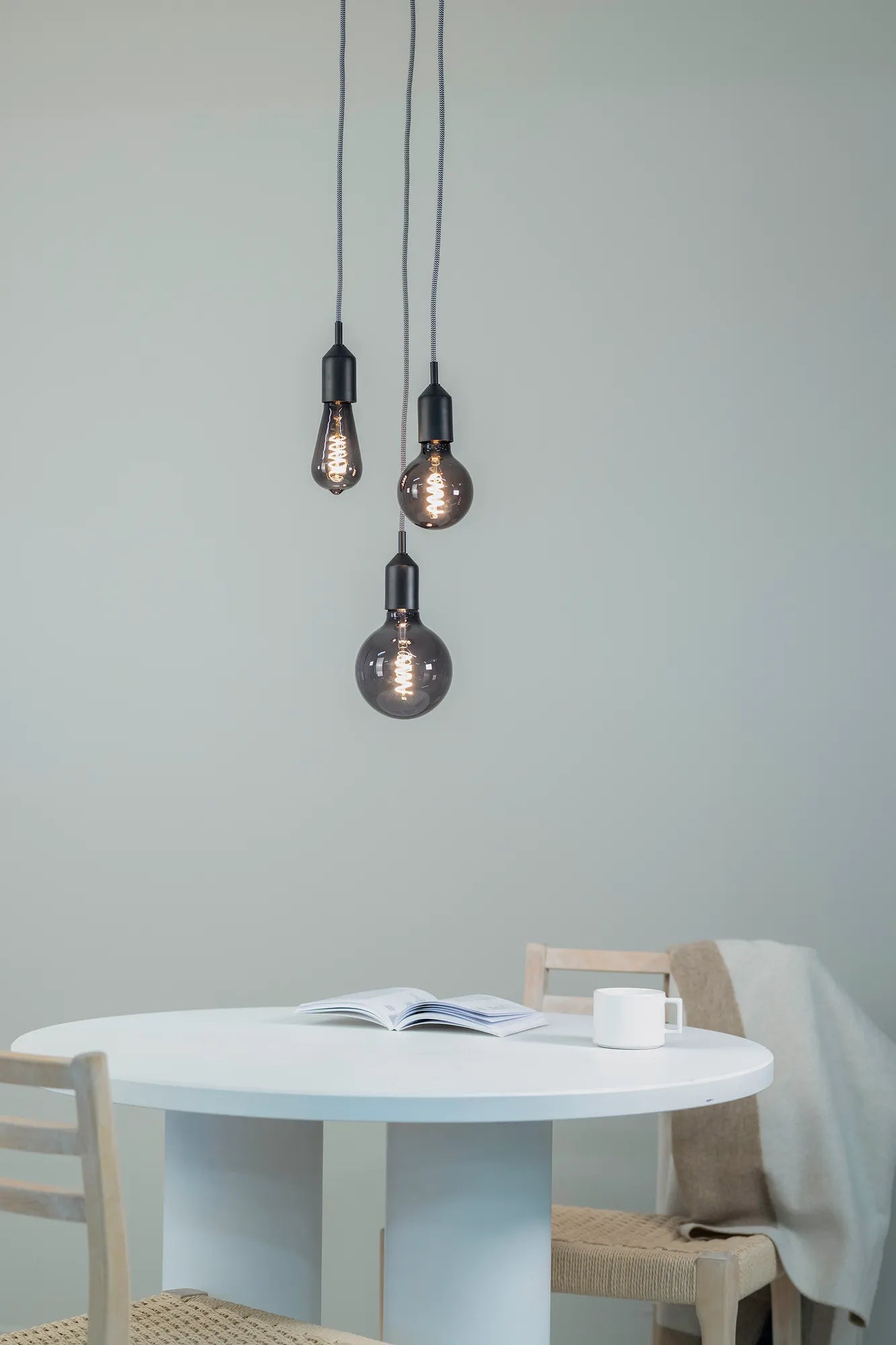 Bronx svart taklampa skandinavisk design | Bronx black pendant lamp | Bronx schwarz Pendelleuchte skandinavisches Design
