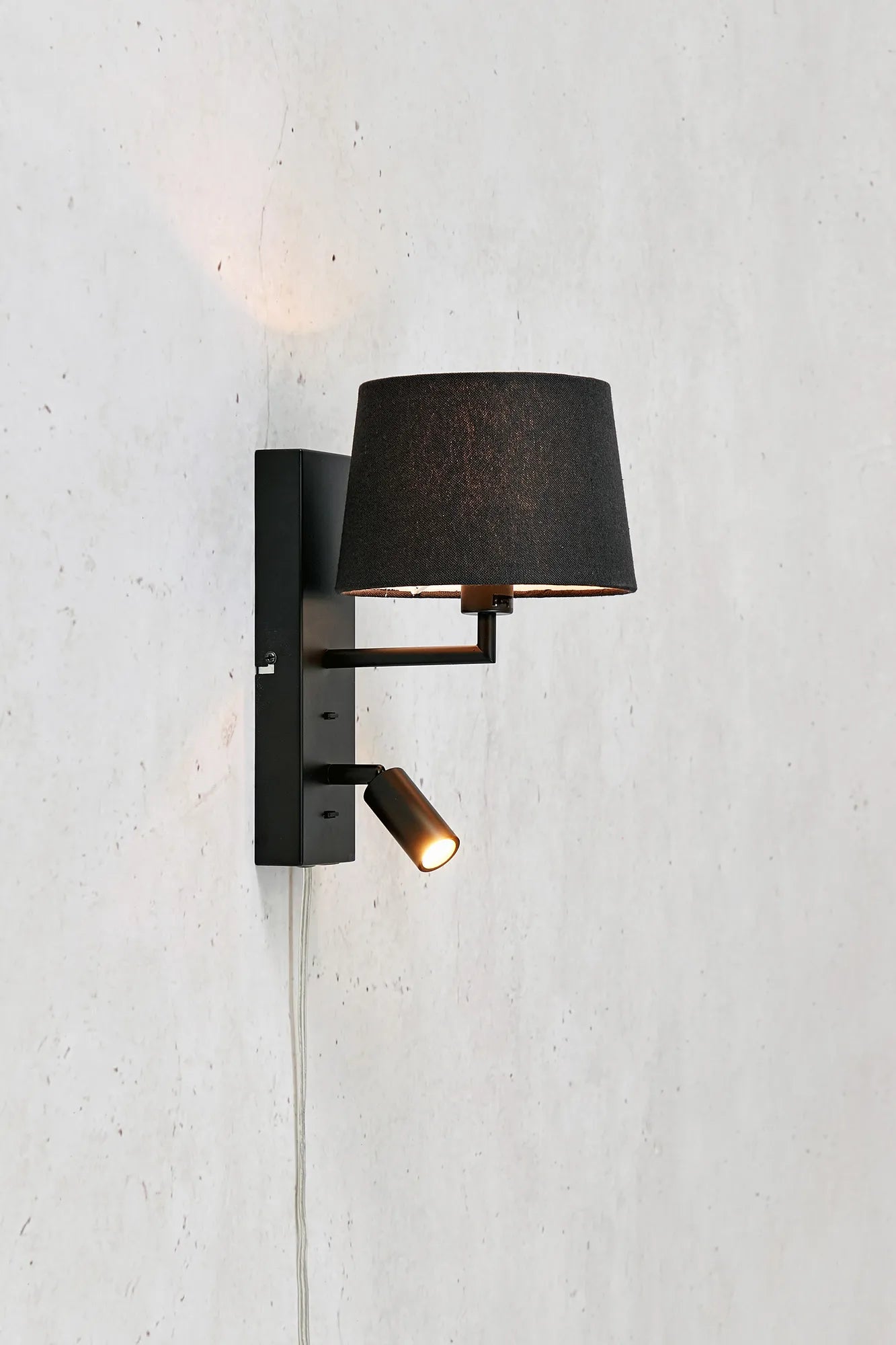 Como svart vägglampa stilren belysning | Como black wall lamp | Como schwarz Wandleuchte minimalistische Beleuchtung