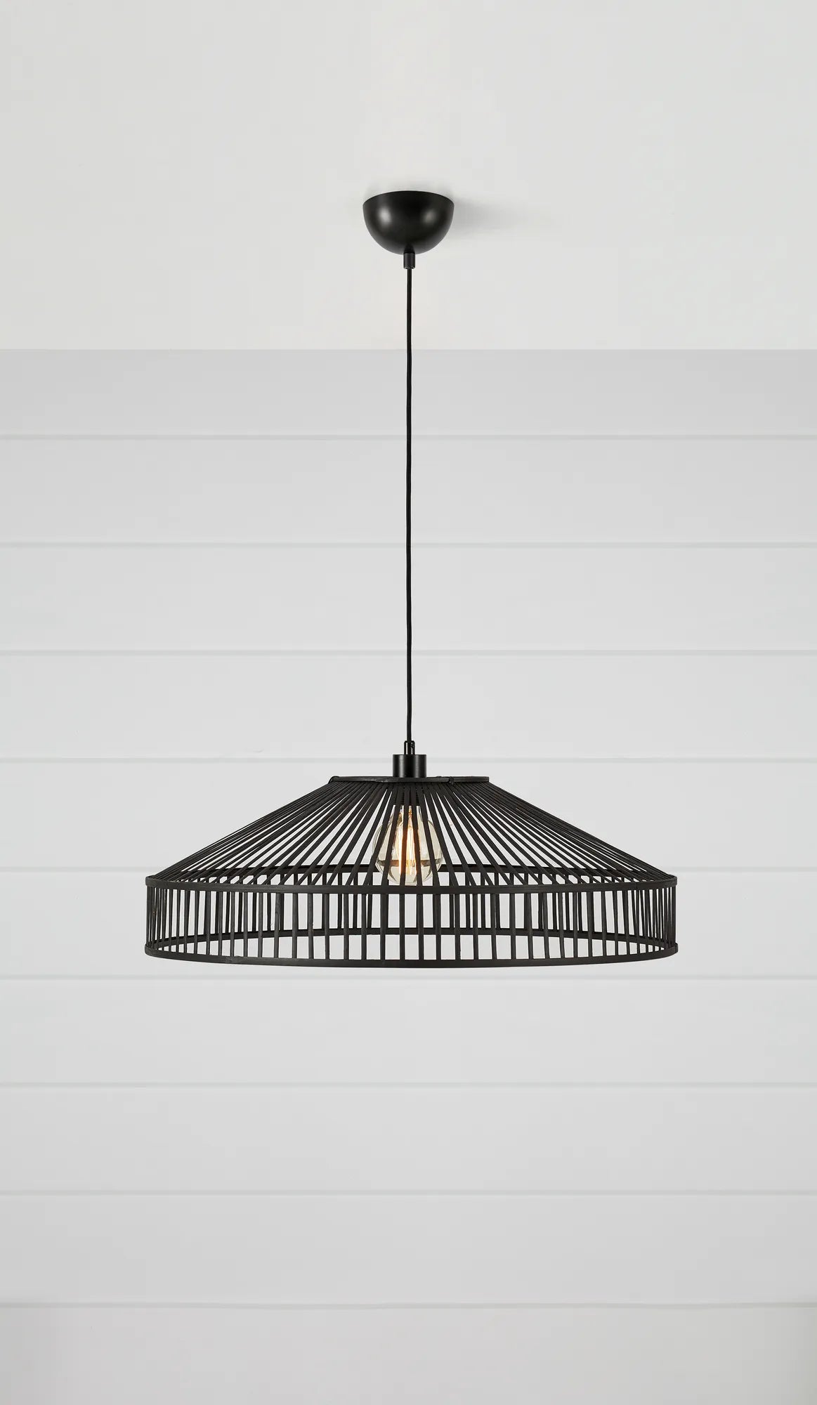 Tapa svart taklampa stilren belysning svensk design | Tapa black pendant lamp Swedish design | Tapa schwarz Pendelleuchte