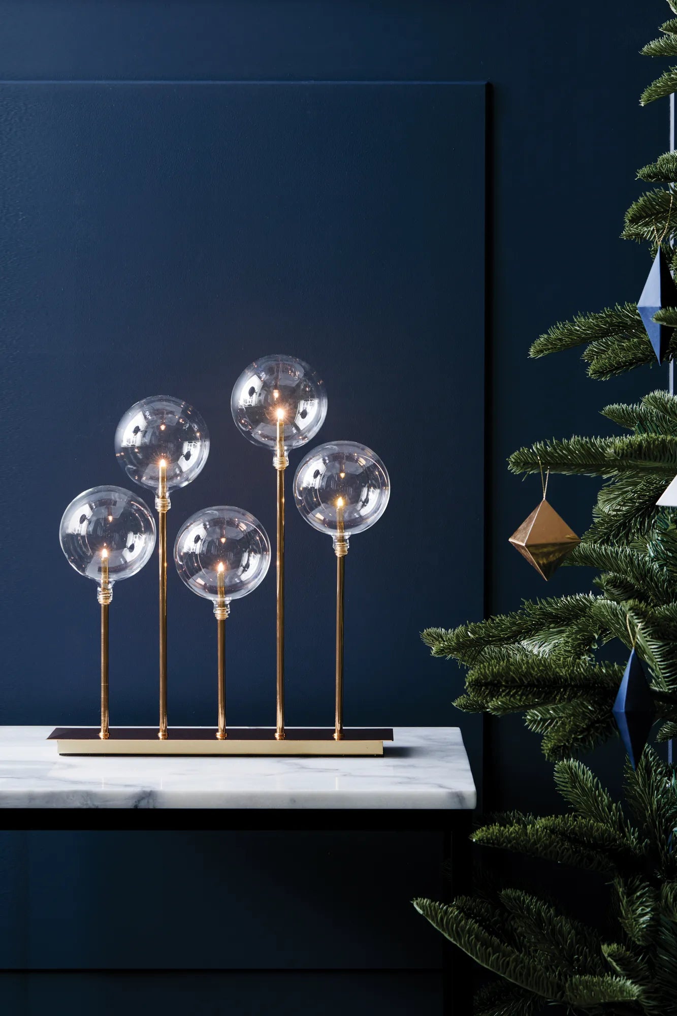 Mäster guld adventsljusstake julbelysning skandinavisk design | Mäster | Mäster Gold Adventsleuchter skandinavisches Design