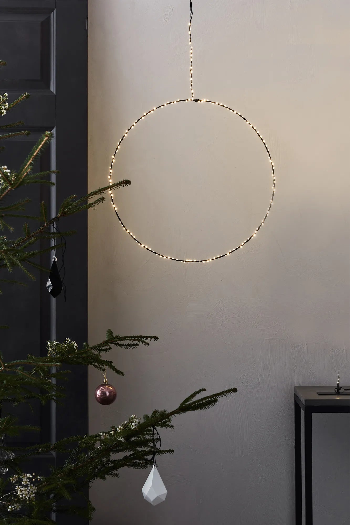 Alpha svart lampa 30 cm belysning | Alpha black lamp | Alpha schwarz Lampe