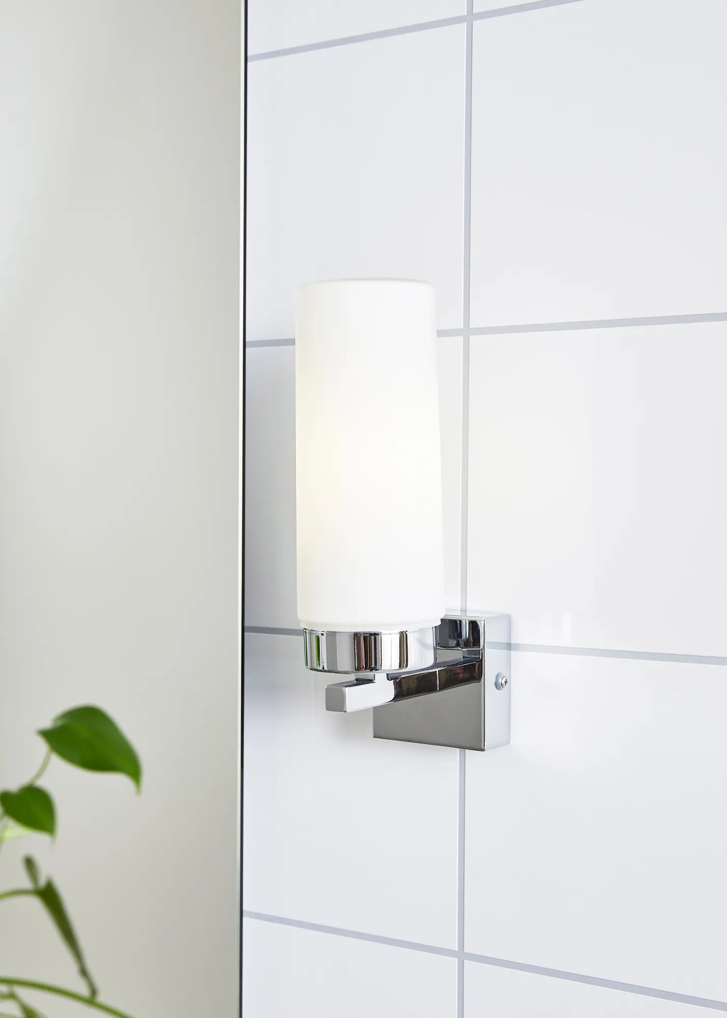 Stella krom vägglampa stilren belysning | Stella chrome wall lamp | Stella Chrom Wandleuchte minimalistische Beleuchtung