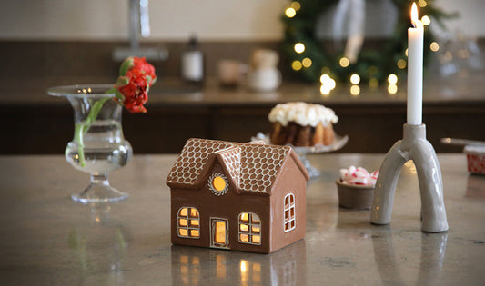 Battery-powered Christmas lighting