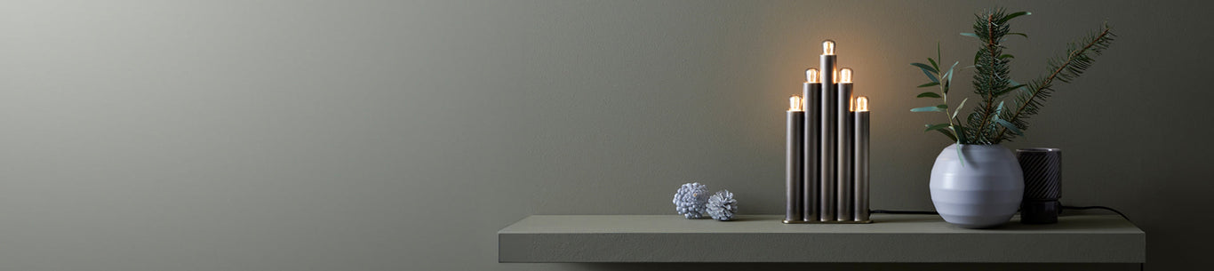 Adventsljusstakar i mässing för advent och jul – Brass Advent candlesticks for Advent and Christmas – Adventskerzenhalt