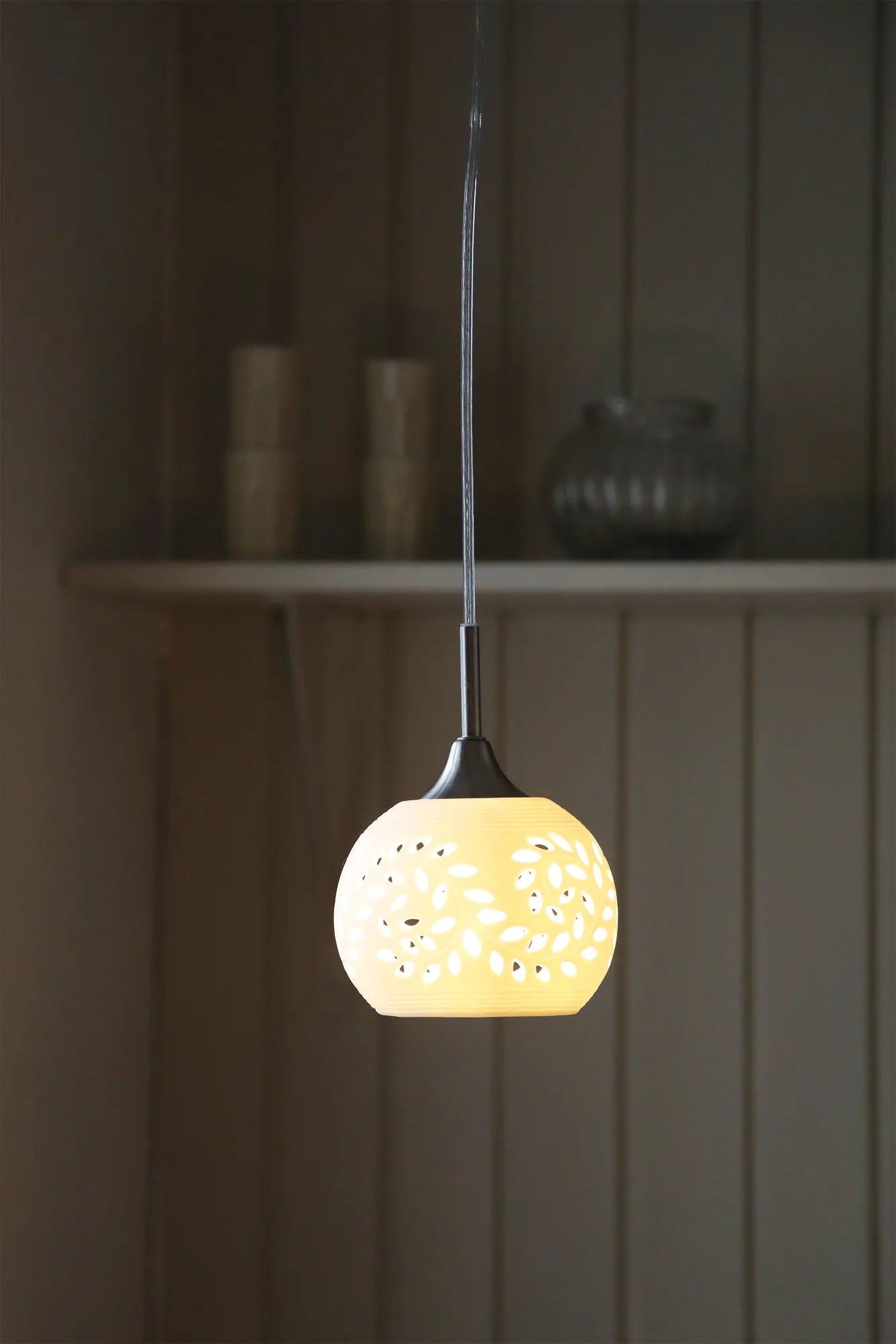 Lohals vit fönsterlampa skandinavisk design | Lohals white window light | Lohals weiß Fensterleuchte skandinavisches Design