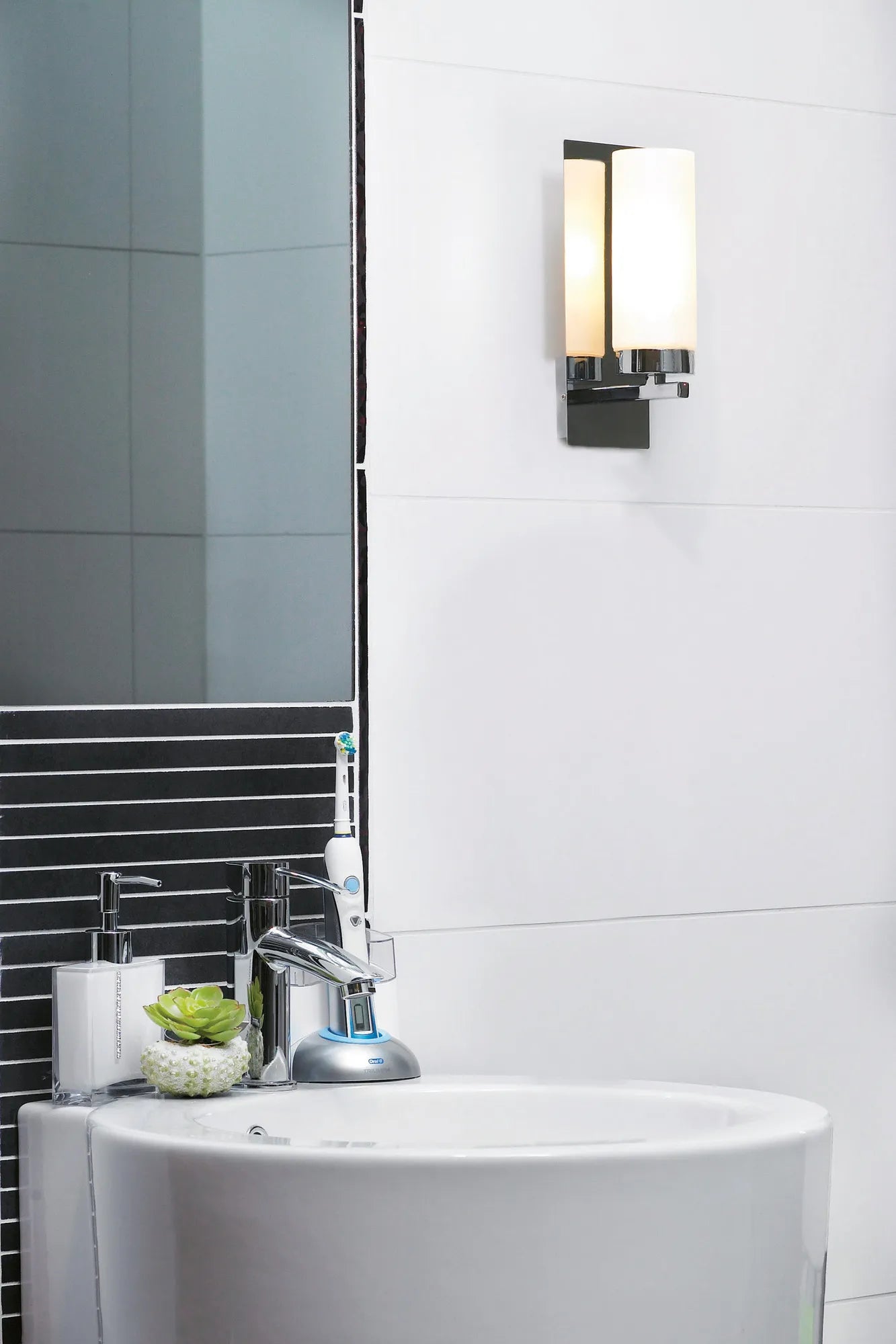 Norrsundet krom vägglampa belysning | Norrsundet chrome wall lamp | Norrsundet Chrom Wandleuchte