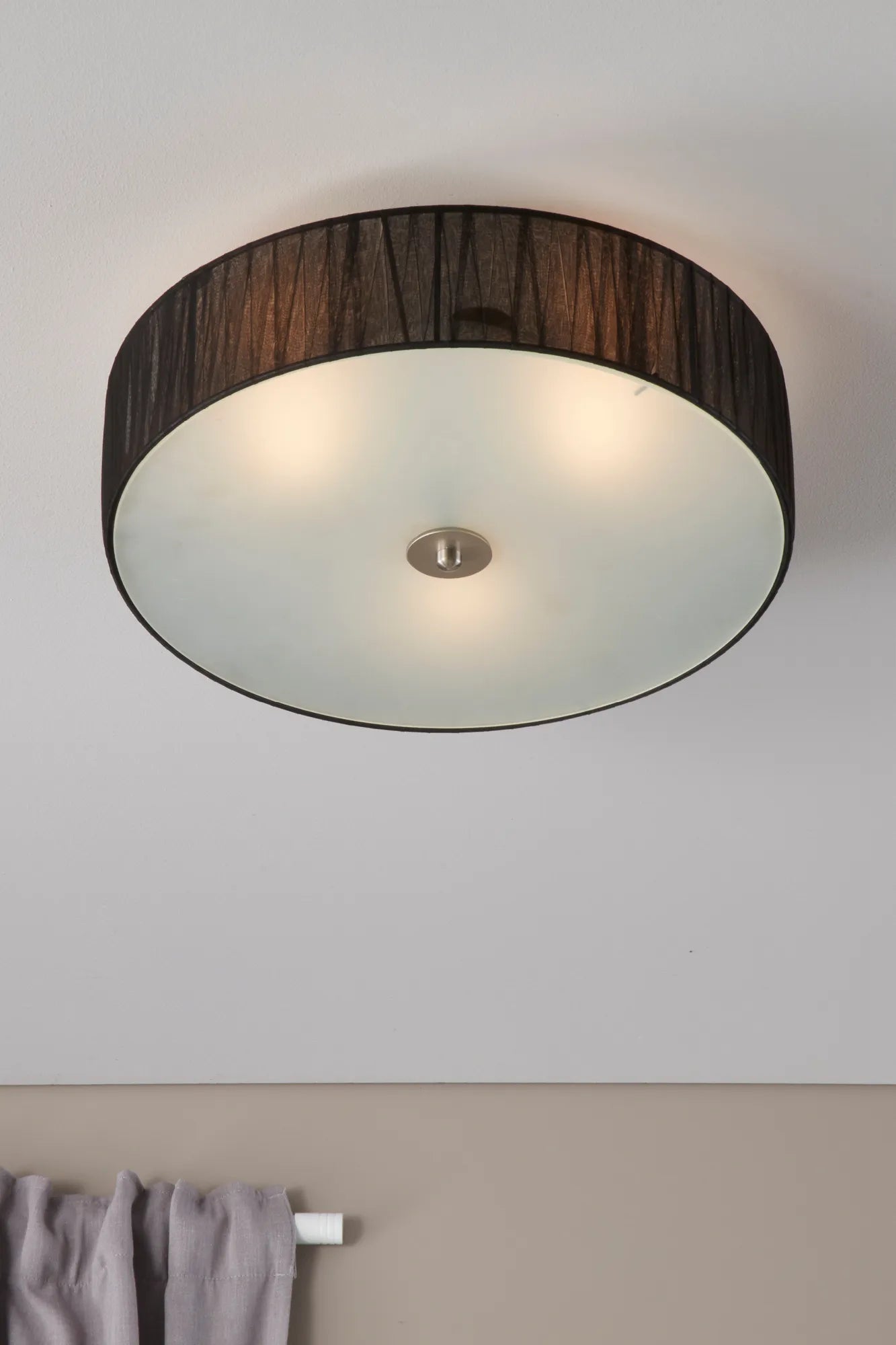 Byske svart plafond 40 cm belysning | Byske black flush mount ceiling light | Byske schwarz Deckenleuchte