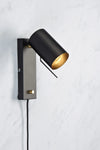 Carrie svart vägglampa stilren belysning | Carrie black wall lamp | Carrie schwarz Wandleuchte minimalistische Beleuchtung