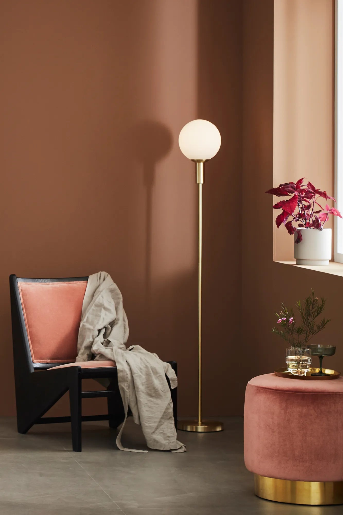 Minna mässing golvlampa skandinavisk design | Minna brass floor lamp | Minna Messing Stehlampe skandinavisches Design