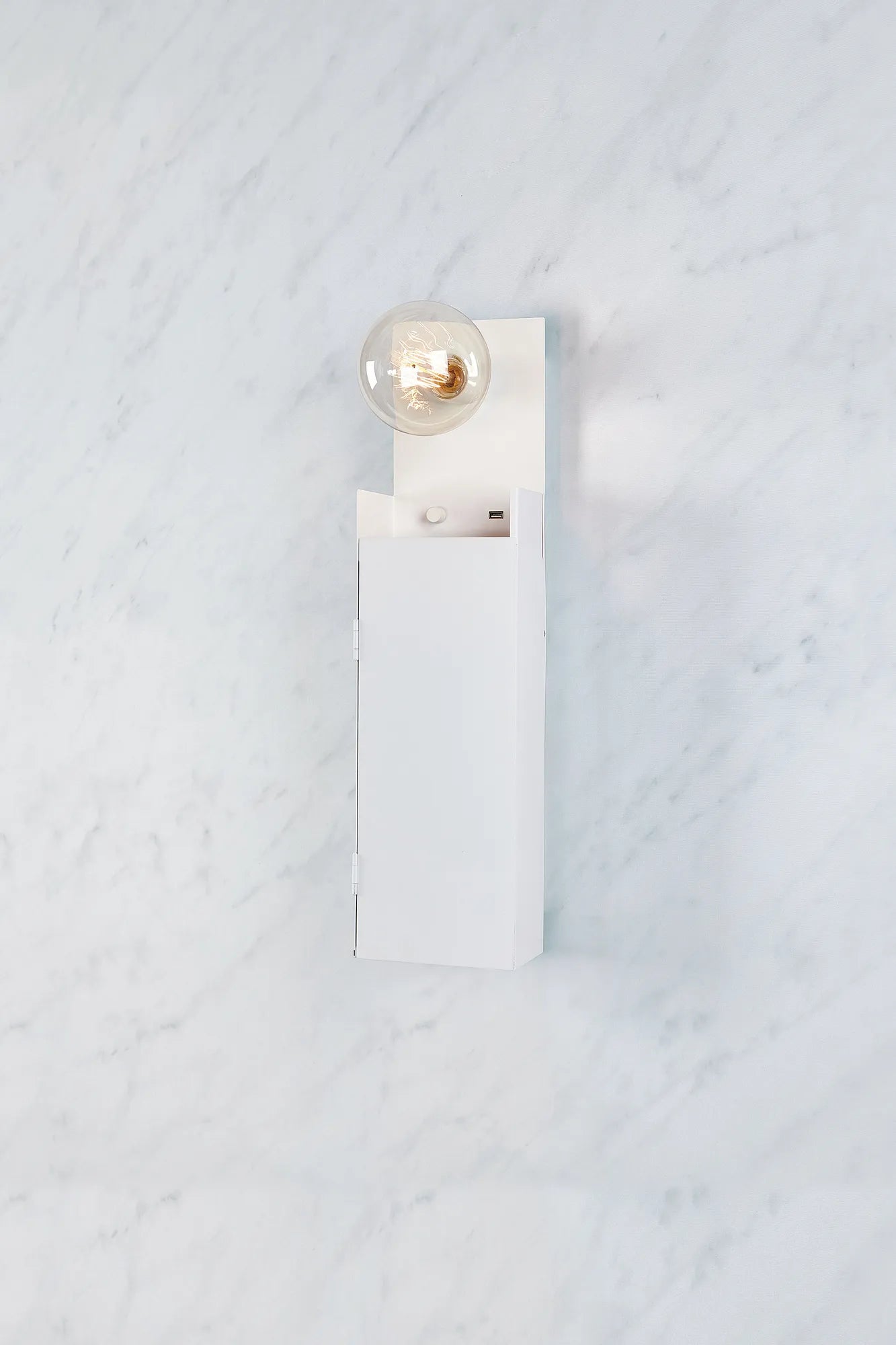 Combo vit vägglampa stilren belysning | Combo white wall lamp minimalist | Combo weiß Wandleuchte minimalistische Beleuchtung