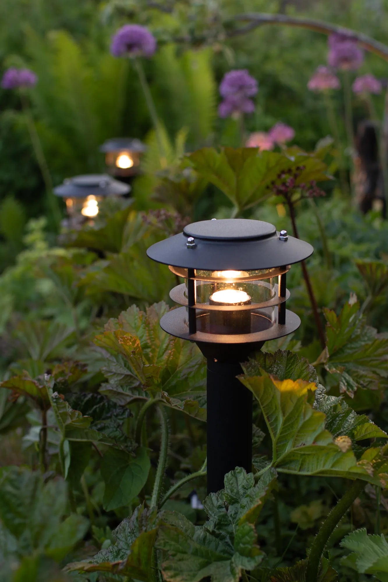 Garden 24 svart pollare 45 cm utomhusbelysning stilren belysning | Garden 24 black bollard light minimalist lighting | Garden