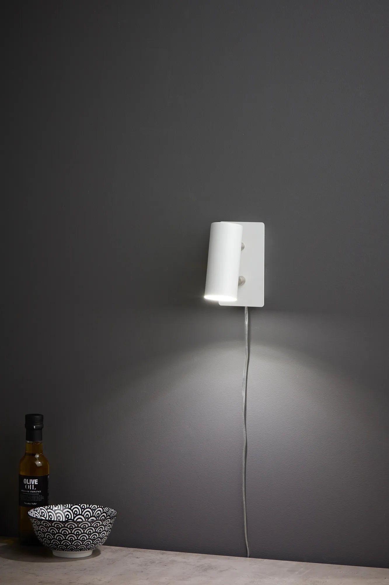 Barcelona vit vägglampa belysning | Barcelona white wall lamp | Barcelona weiß Wandleuchte