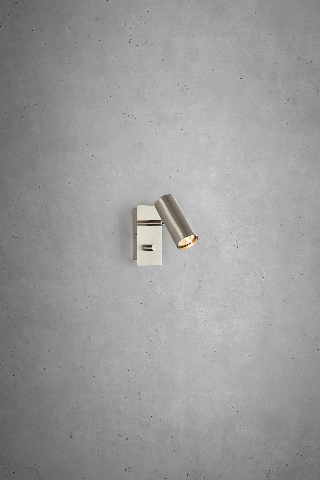 Barcelona stål vägglampa stilren belysning | Barcelona steel wall | Barcelona Stahl Wandleuchte minimalistische Beleuchtung