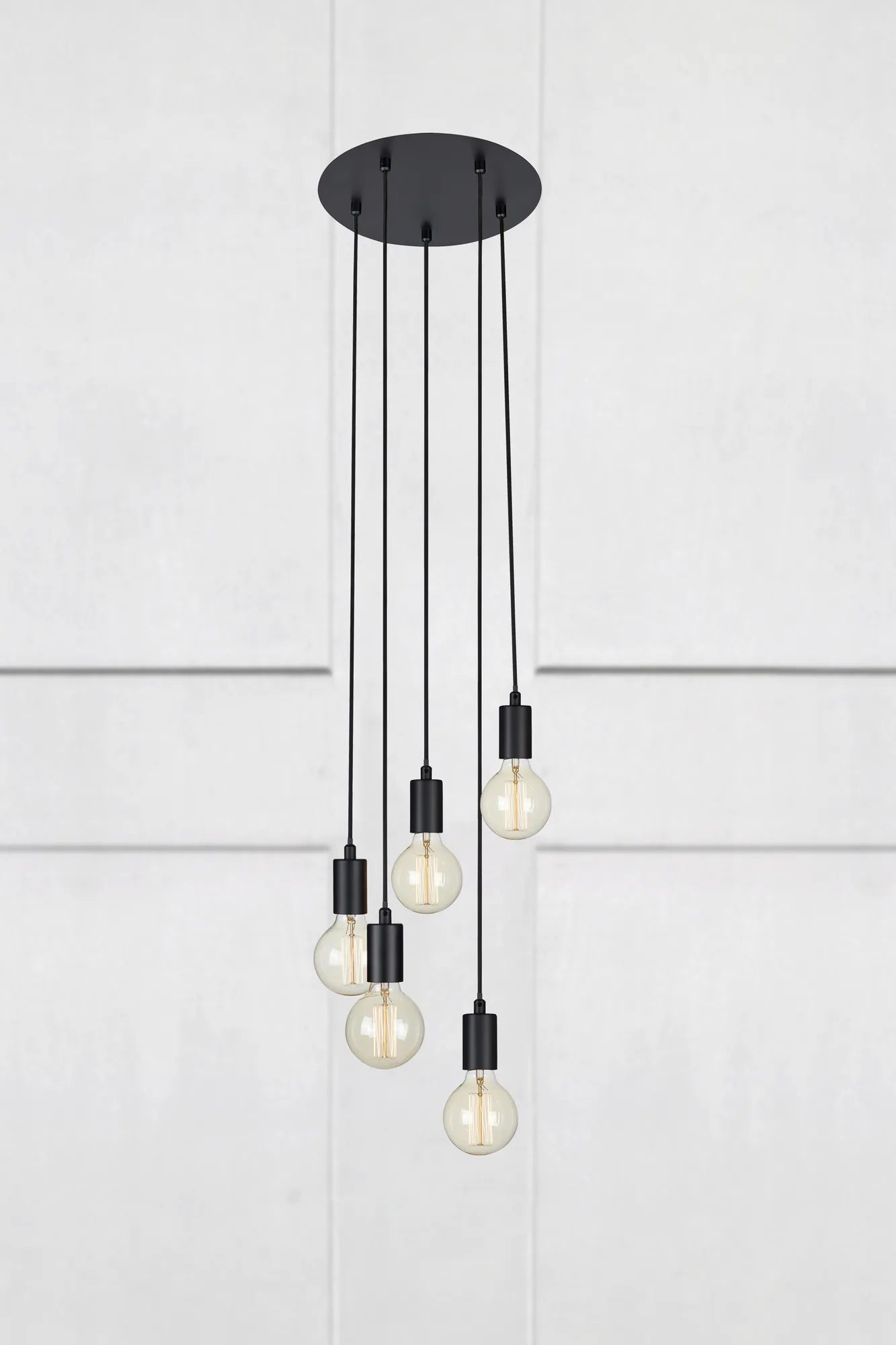 Sky svart taklampa stilren belysning svensk design | Sky black pendant lamp Swedish design | Sky schwarz Pendelleuchte