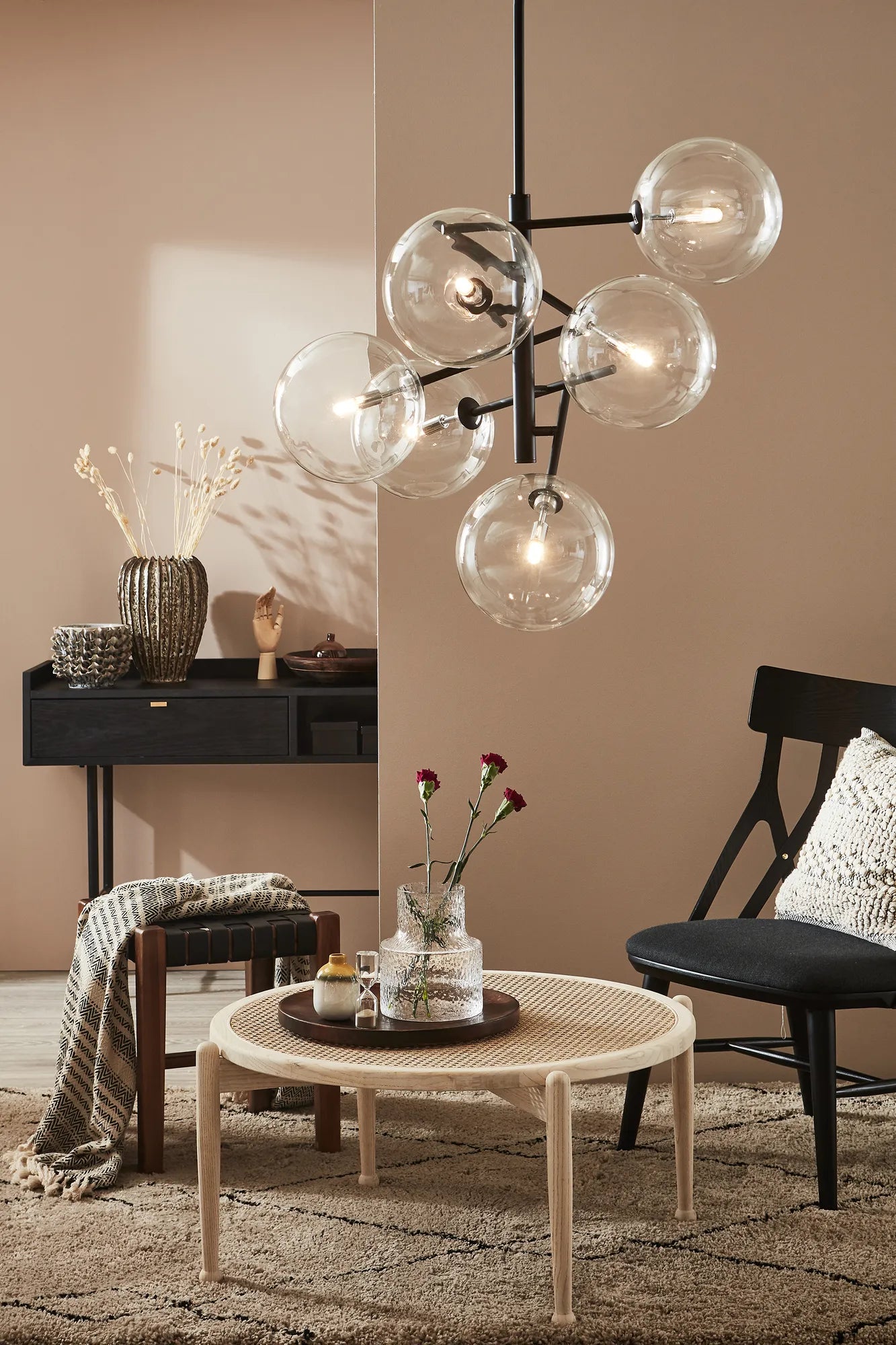 Andrew svart taklampa belysning | Andrew black pendant lamp | Andrew schwarz Pendelleuchte