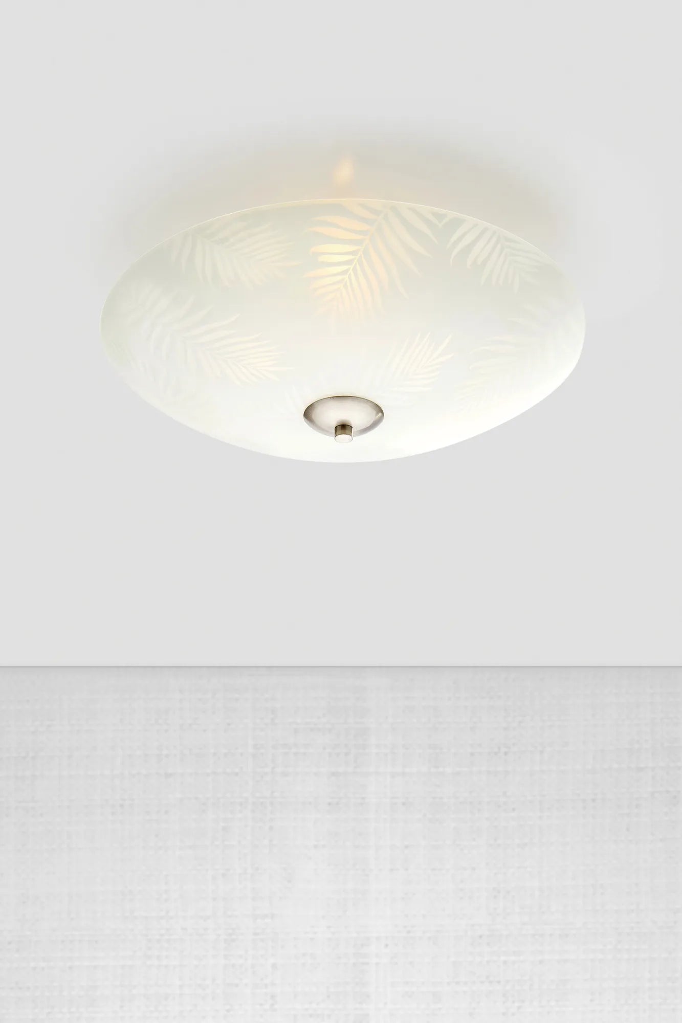 Blad vit plafond 35 cm stilren belysning | Blad white flush mount | Blad weiß Deckenleuchte minimalistische Beleuchtung