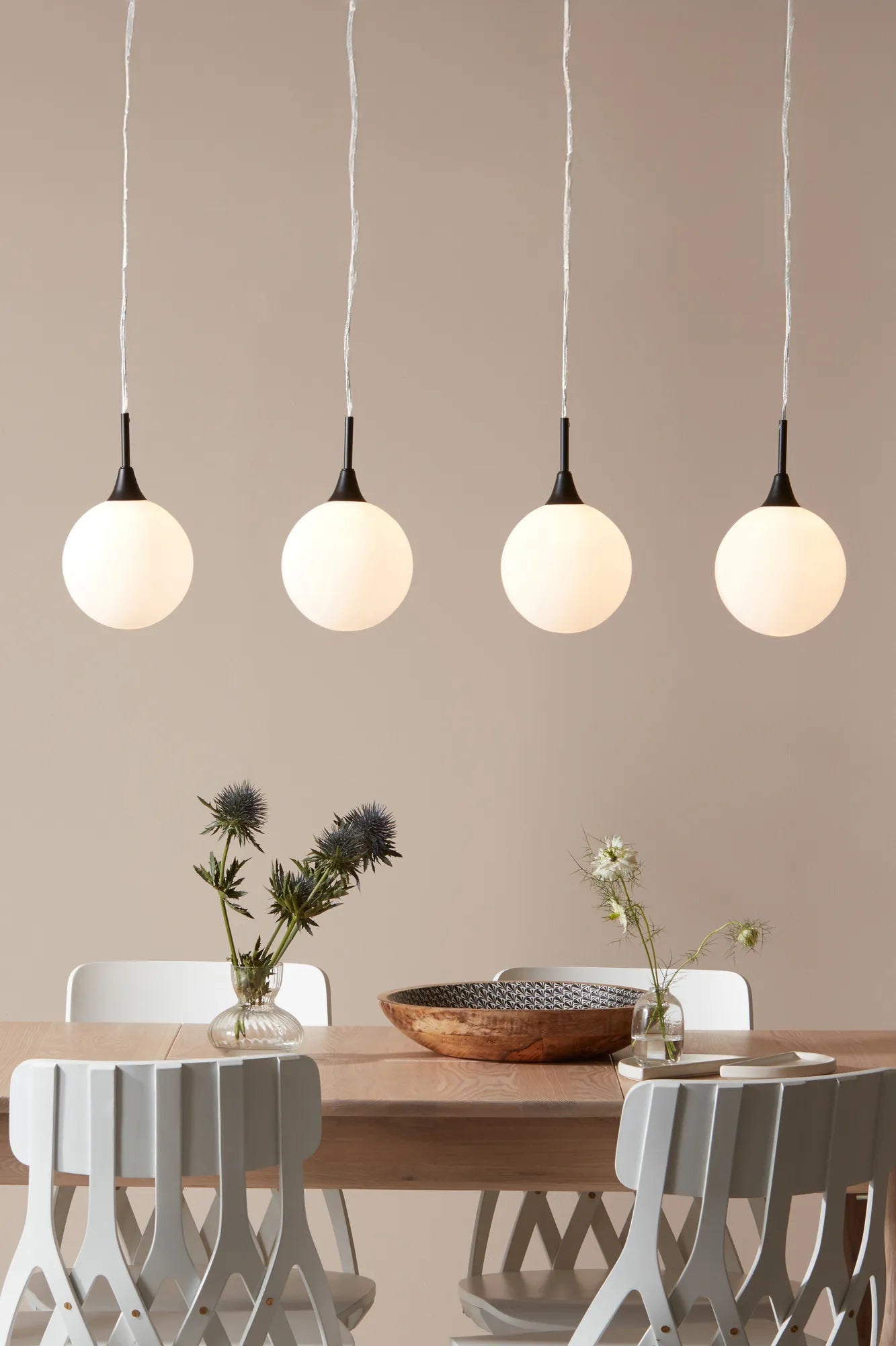 Quattro svart taklampa belysning | Quattro black pendant lamp | Quattro schwarz Pendelleuchte