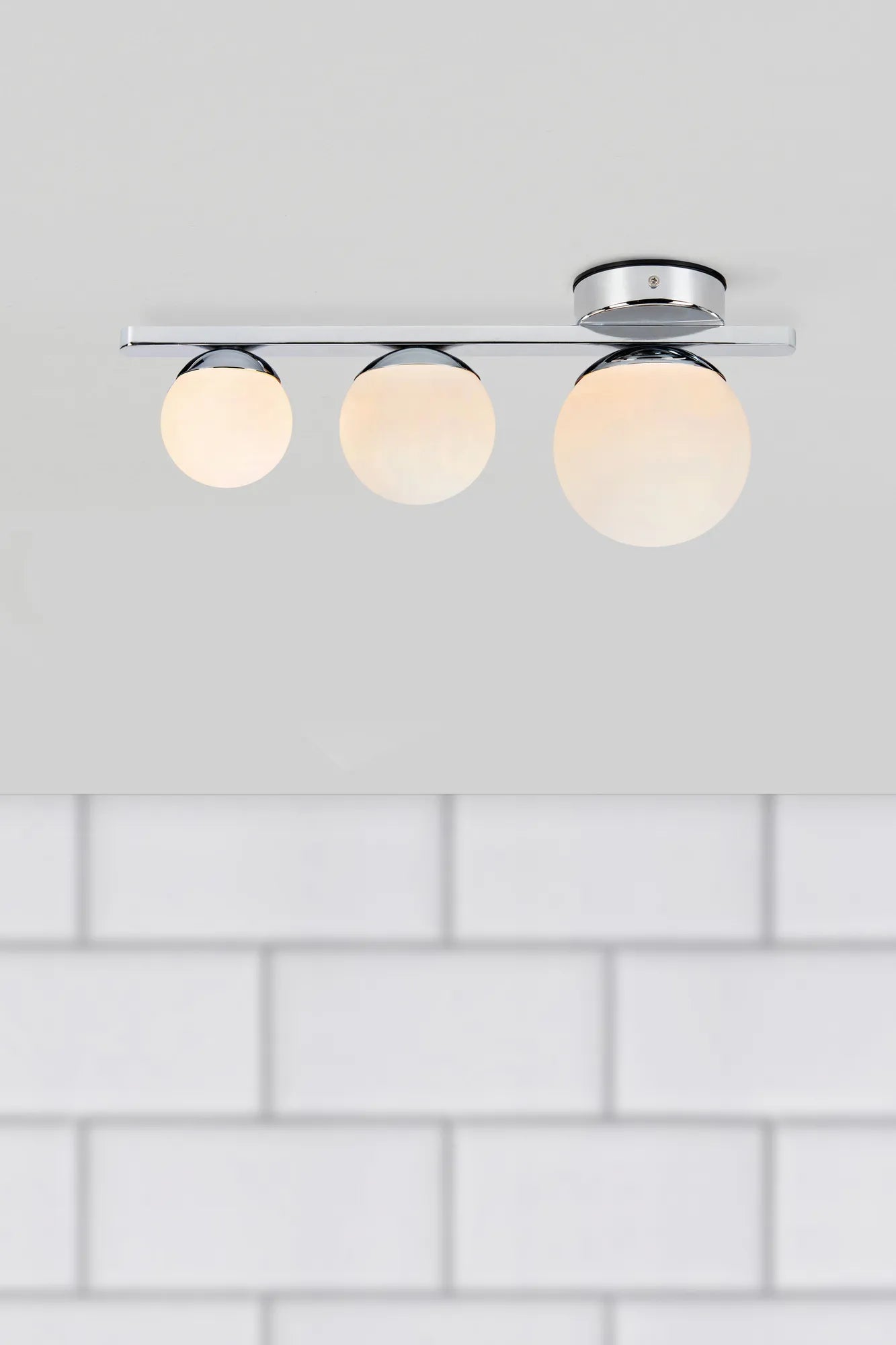 Puro krom vägglampa svensk design | Puro chrome wall lamp Swedish design | Puro Chrom Wandleuchte schwedisches Design