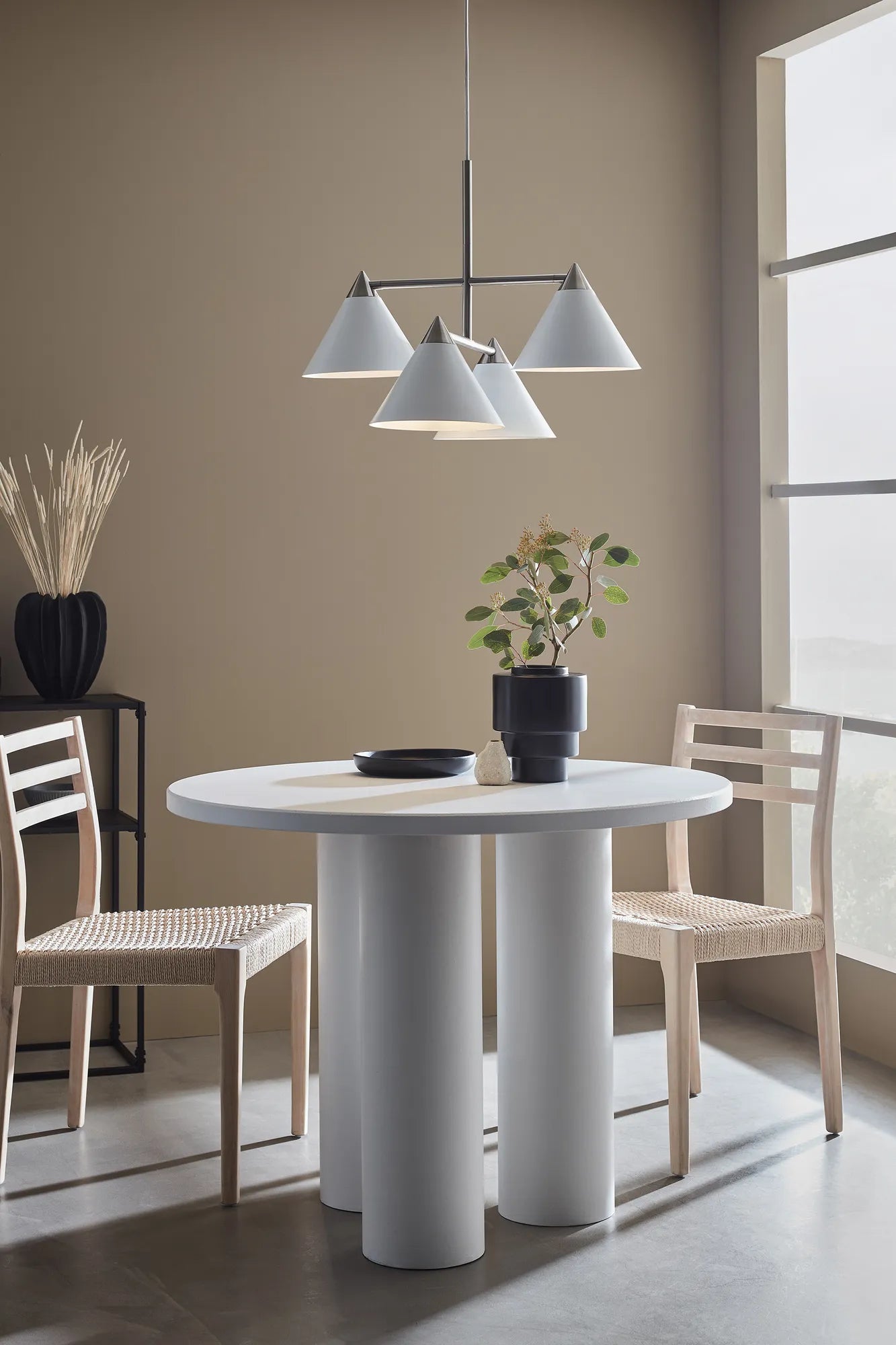 Klint vit taklampa belysning | Klint white pendant lamp | Klint weiß Pendelleuchte