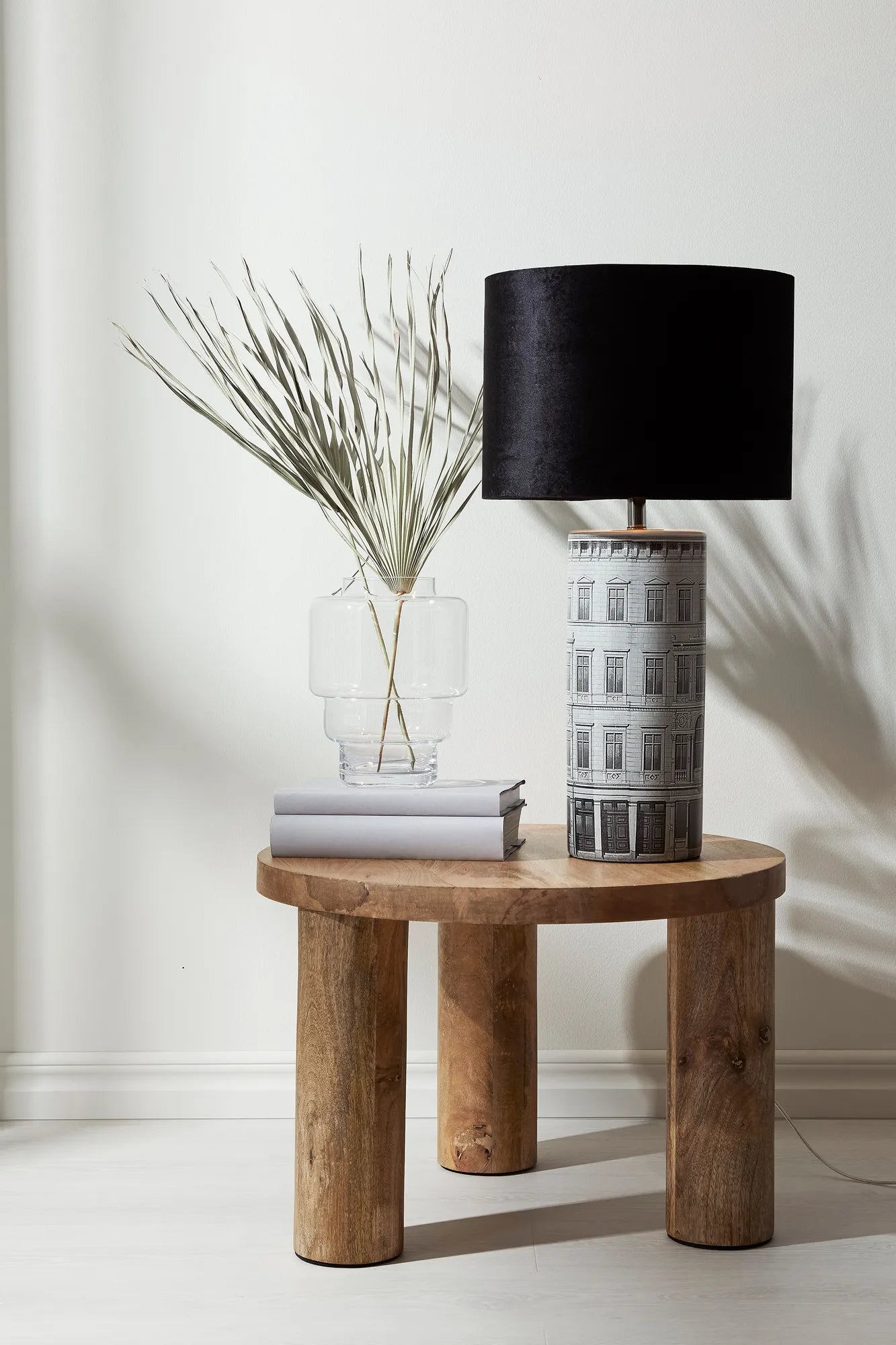Ichi svart bordslampa belysning | Ichi black table lamp | Ichi schwarz Tischlampe