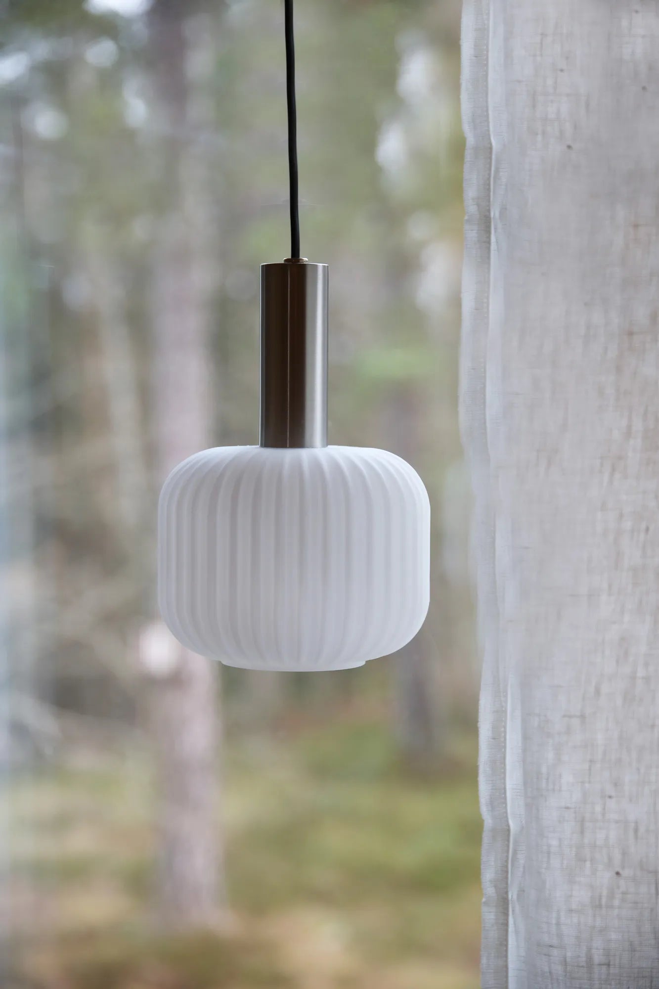 Sober stål fönsterlampa belysning | Sober steel window light | Sober Stahl Fensterleuchte