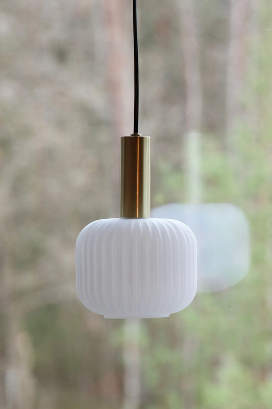 Sober mässing fönsterlampa skandinavisk design | Sober brass window | Sober Messing Fensterleuchte skandinavisches Design