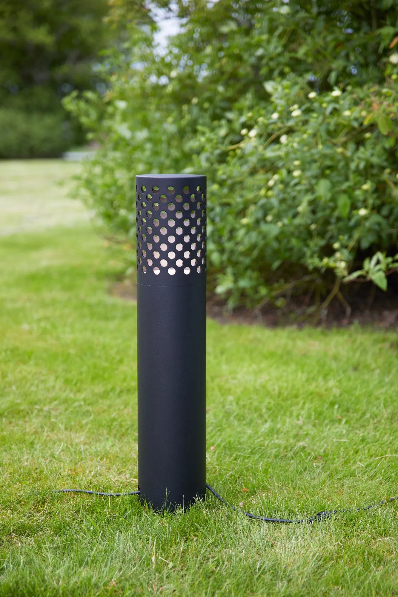 Garden 24 svart pollare 96 cm utomhusbelysning skandinavisk design | Garden 24 black bollard light Scandinavian | Garden 24