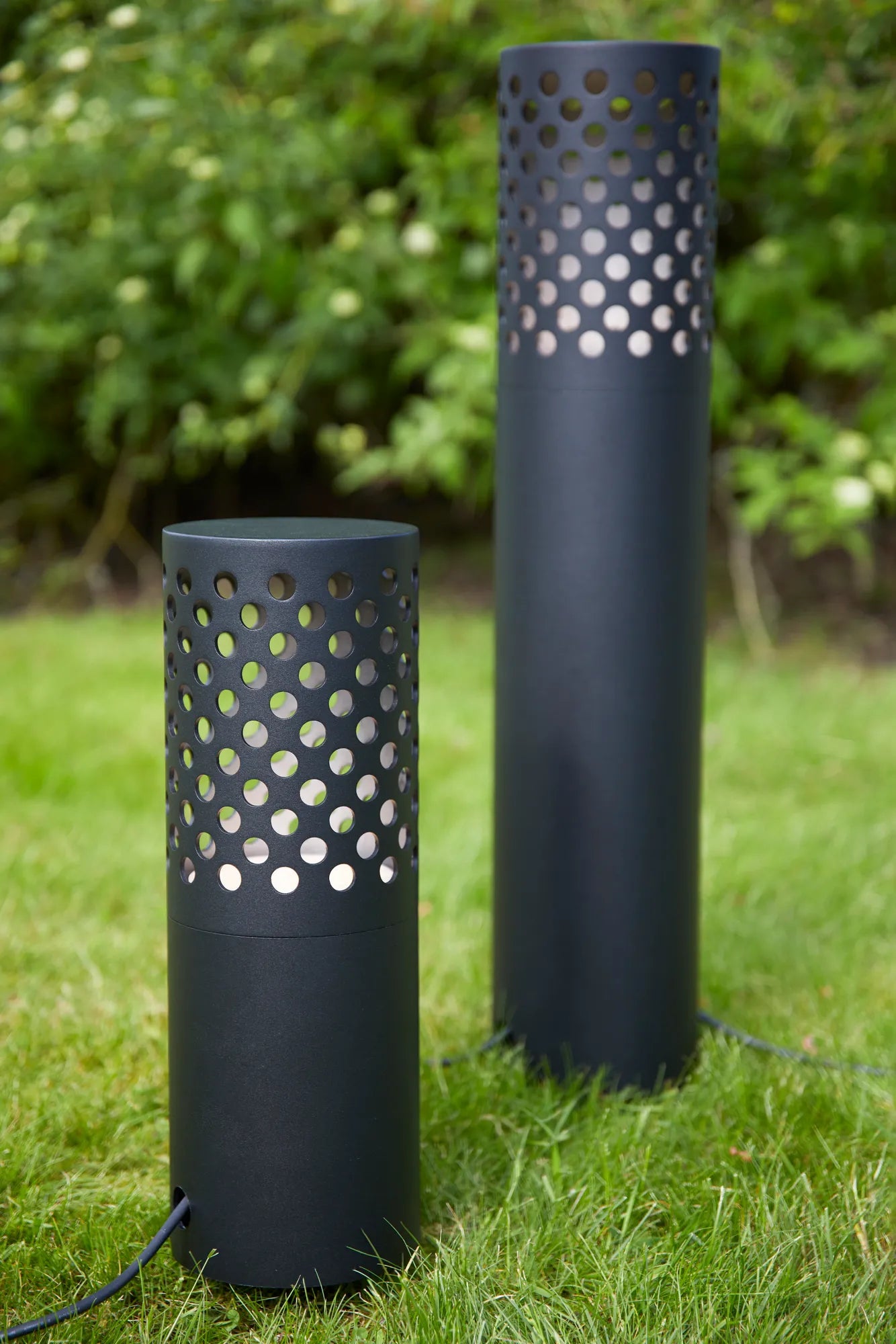 Garden 24 svart pollare 68 cm utomhusbelysning | Garden 24 black bollard light | Garden 24 schwarz Pollerleuchte
