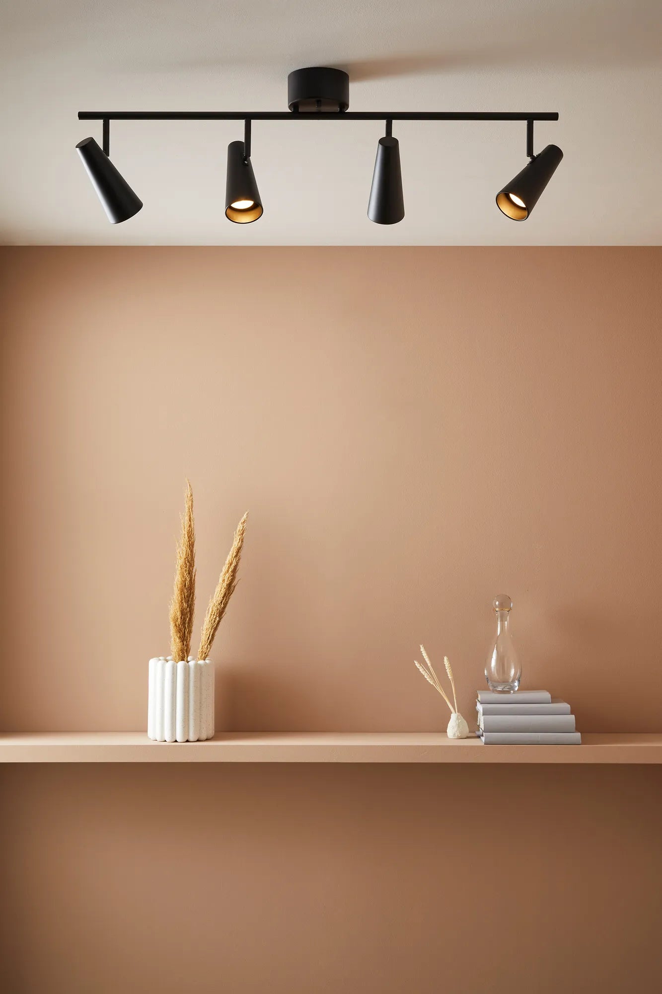 Crest svart taklampa belysning | Crest black pendant lamp | Crest schwarz Pendelleuchte