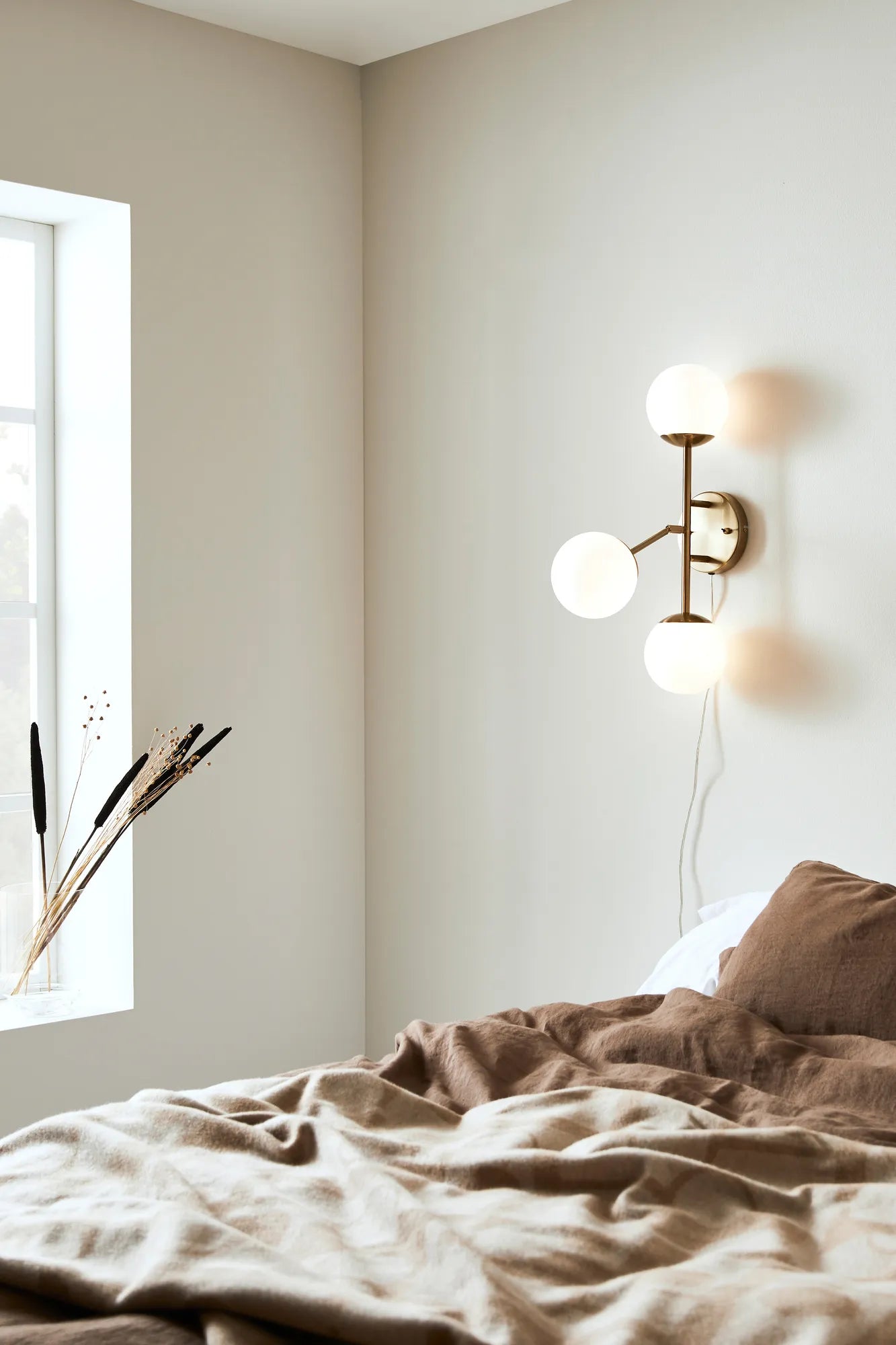 Trinity vit vägglampa belysning | Trinity white wall lamp | Trinity weiß Wandleuchte
