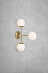 Trinity vit vägglampa stilren belysning | Trinity white wall lamp | Trinity weiß Wandleuchte minimalistische Beleuchtung