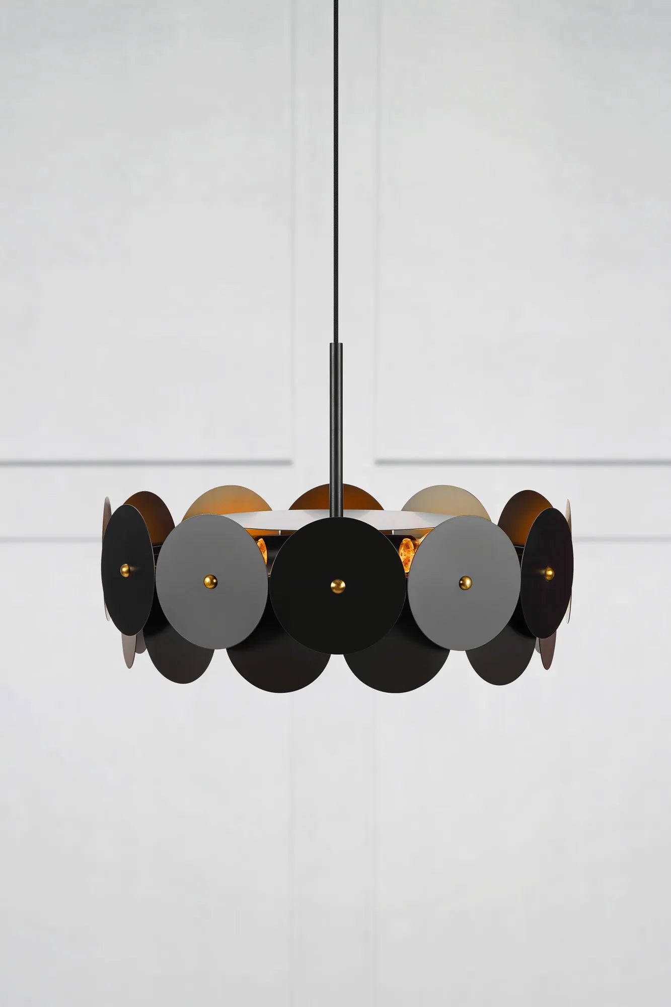 Vegas svart taklampa stilren belysning | Vegas black pendant lamp | Vegas schwarz Pendelleuchte minimalistische Beleuchtung