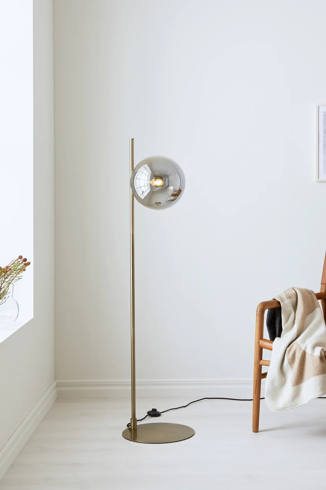 Dione antik golvlampa belysning | Dione antique floor lamp | Dione antik Stehlampe