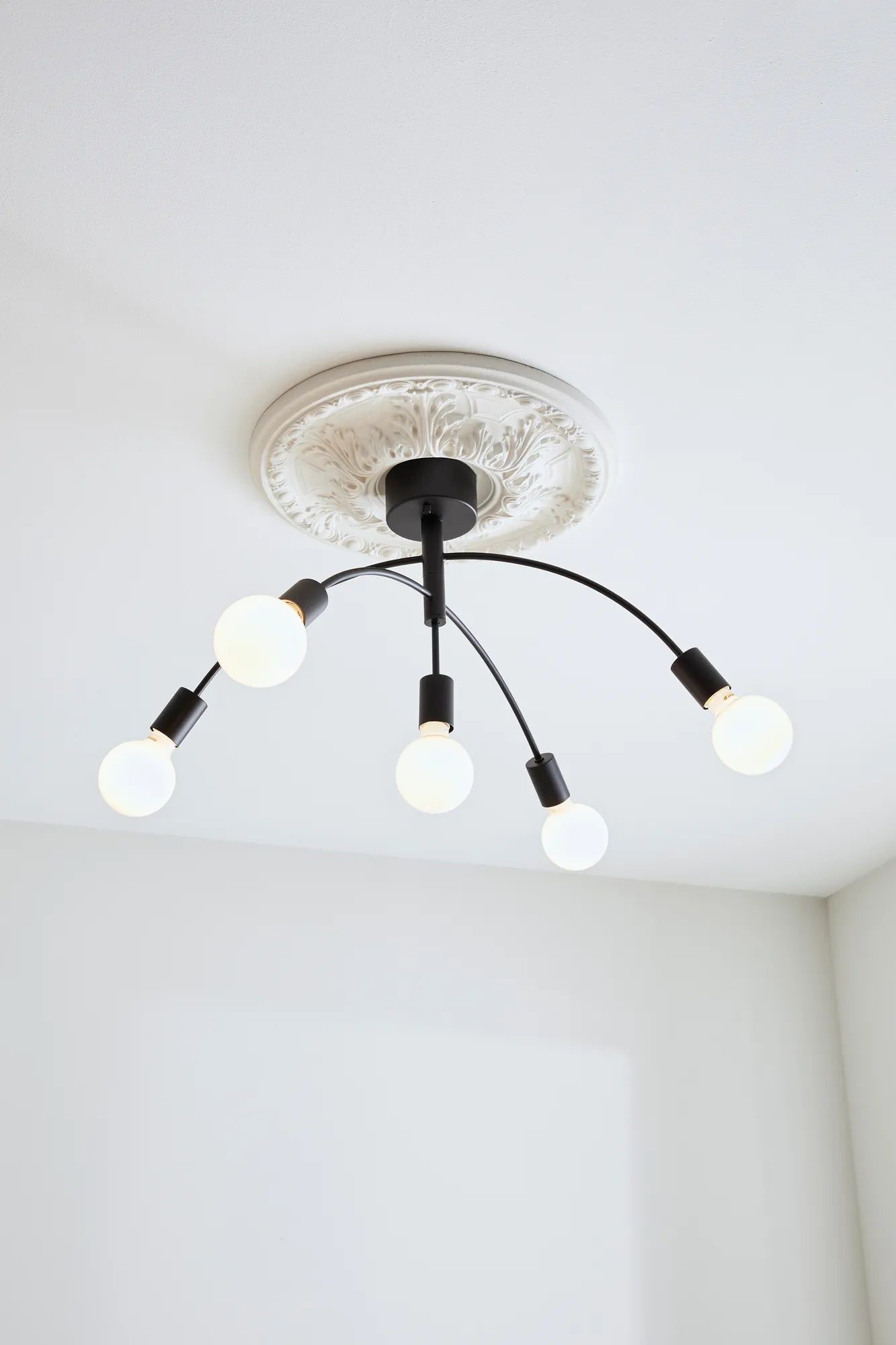 Cygnus svart plafond belysning | Cygnus black flush mount ceiling light | Cygnus schwarz Deckenleuchte