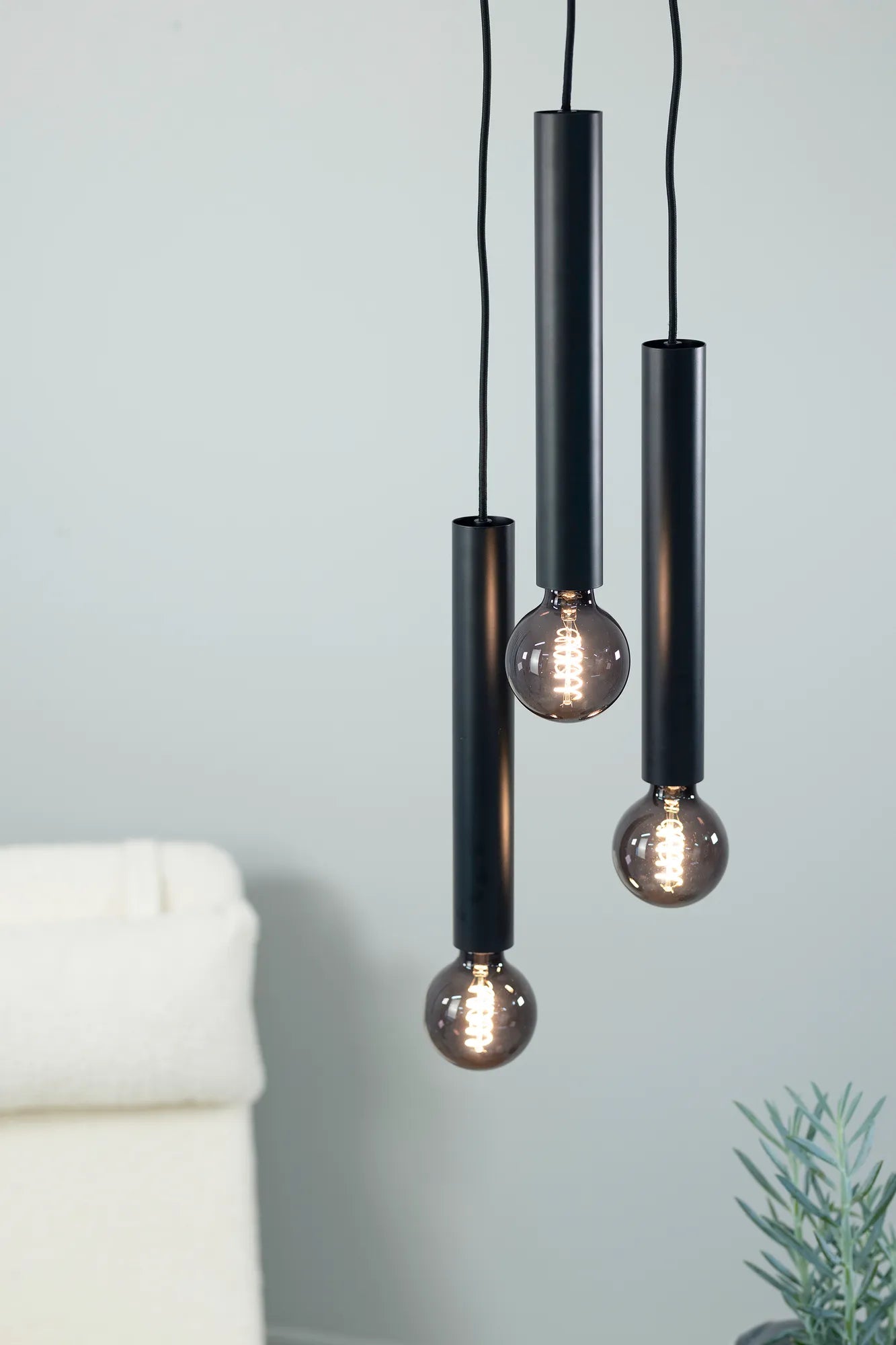 Sencillo svart taklampa skandinavisk design stilren belysning | Sencillo black pendant minimalist lighting | Sencillo schwarz