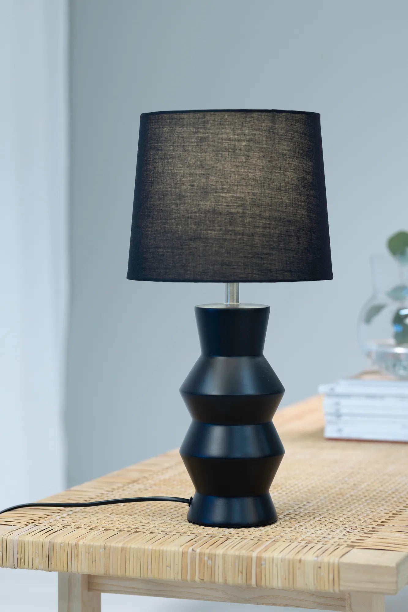 Sienna svart bordslampa belysning | Sienna black table lamp | Sienna schwarz Tischlampe