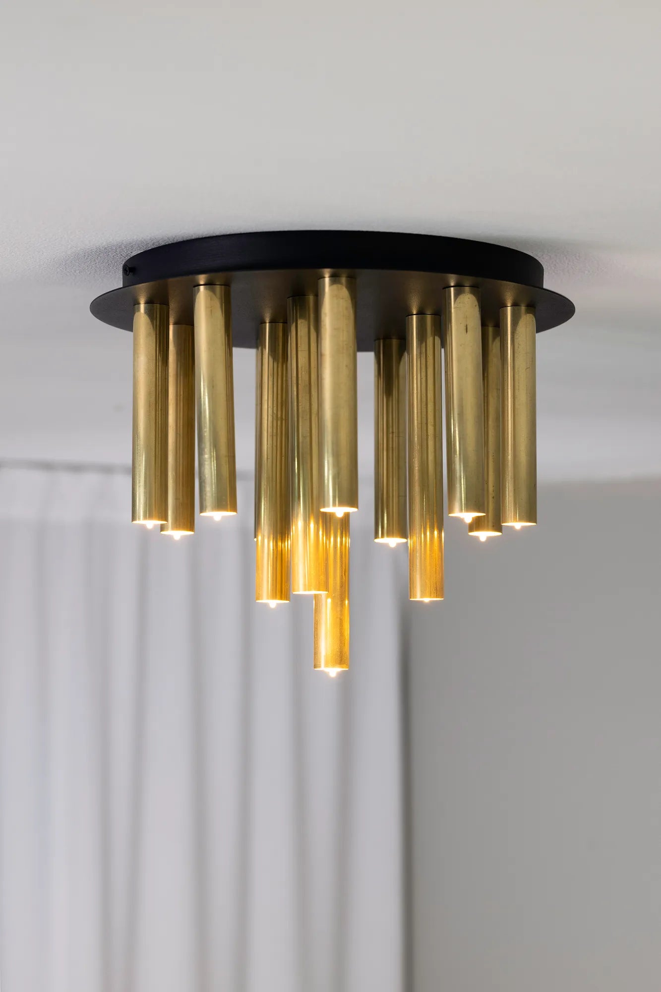 Gocce mässing taklampa belysning | Gocce brass pendant lamp | Gocce Messing Pendelleuchte
