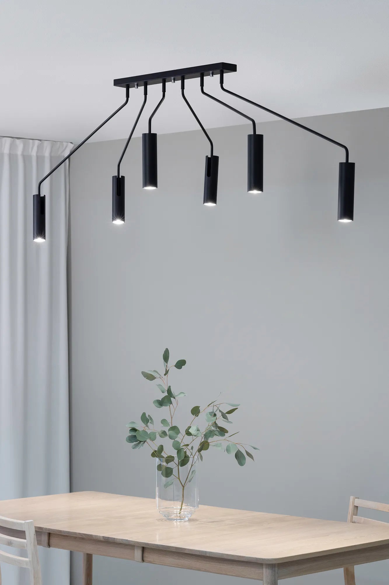 Ramus svart taklampa belysning | Ramus black pendant lamp | Ramus schwarz Pendelleuchte