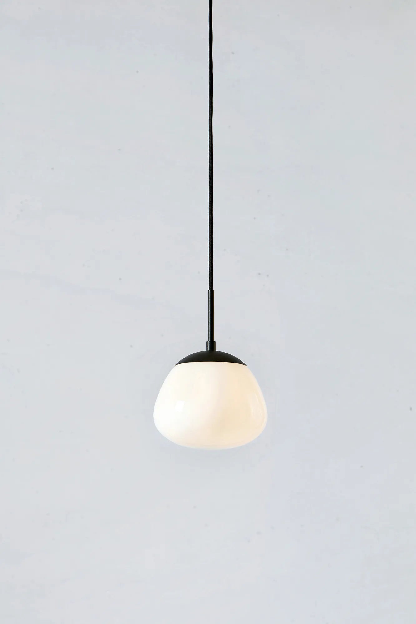 Rise svart fönsterlampa stilren belysning skandinavisk design | Rise black window light Scandinavian design | Rise schwarz