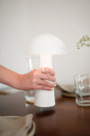 Fungi vit lampa skandinavisk design stilren belysning | Fungi white lamp Scandinavian design minimalist lighting | Fungi weiß