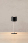 Filo svart lampa stilren belysning | Filo black lamp minimalist lighting | Filo schwarz Lampe minimalistische Beleuchtung