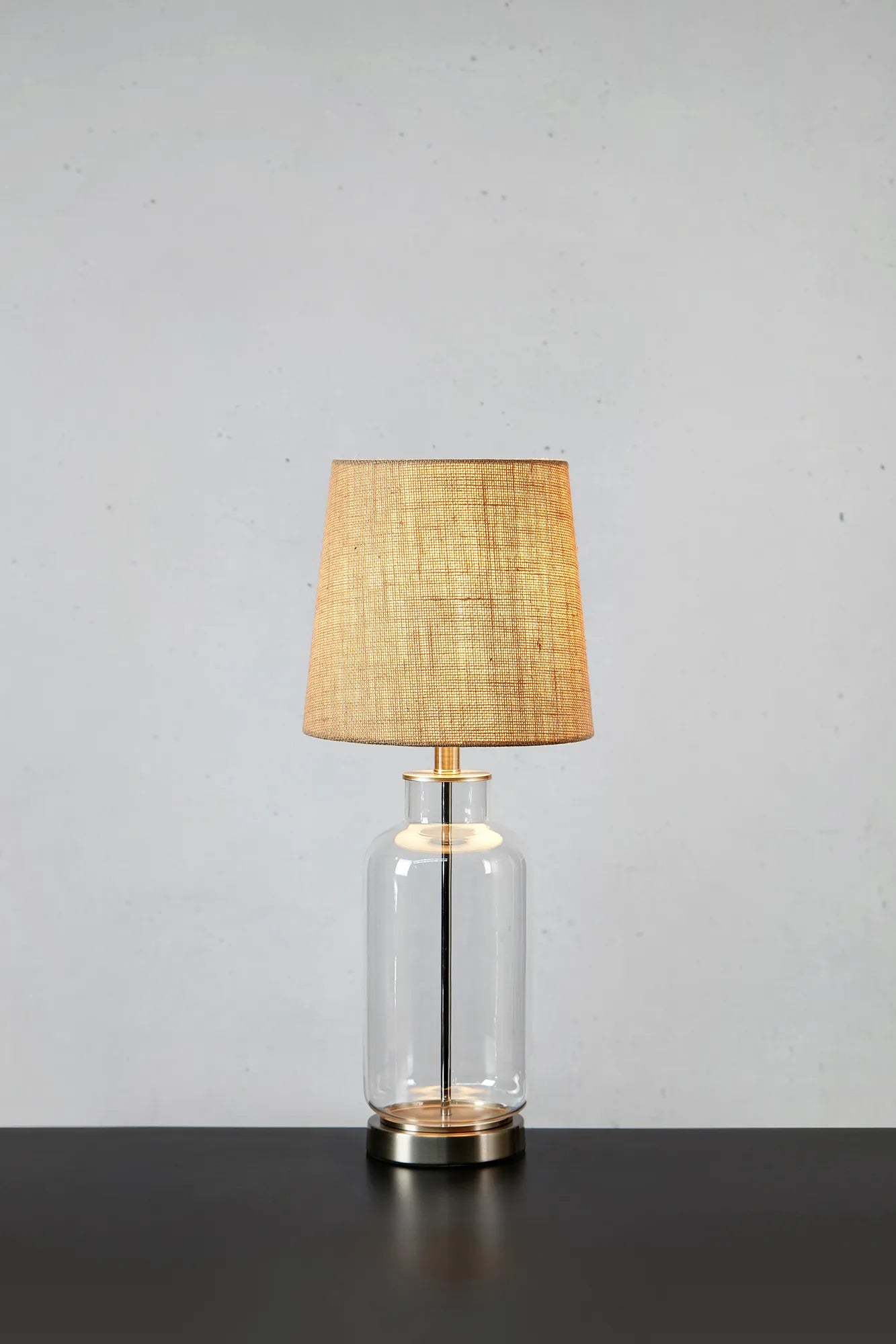 Costero klar bordslampa stilren belysning | Costero clear table lamp | Costero klar Tischlampe minimalistische Beleuchtung