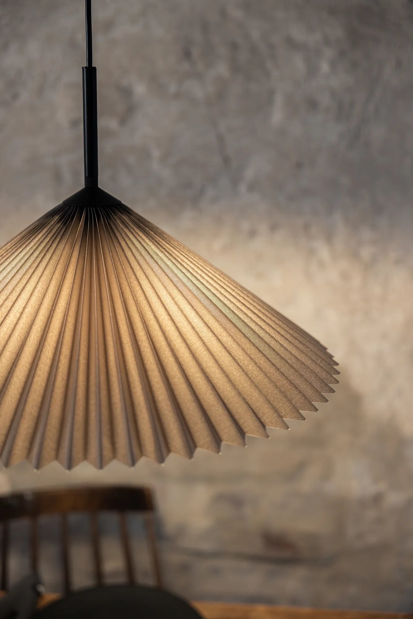 Plisado grå taklampa 50 cm skandinavisk design | Plisado grey pendant | Plisado grau Pendelleuchte skandinavisches Design