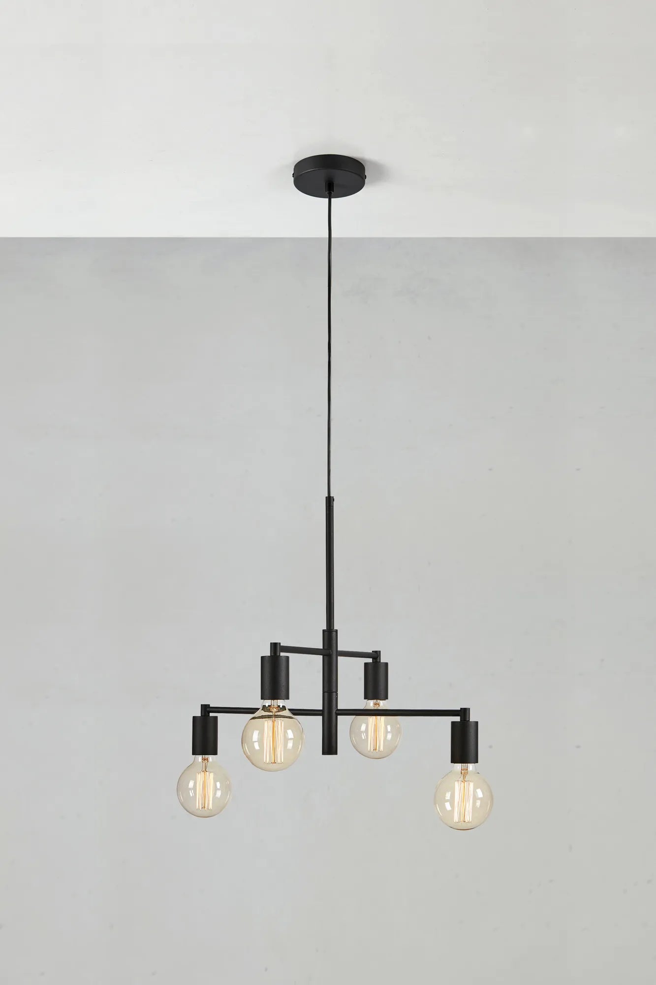 Cielo svart taklampa stilren belysning | Cielo black pendant lamp | Cielo schwarz Pendelleuchte minimalistische Beleuchtung