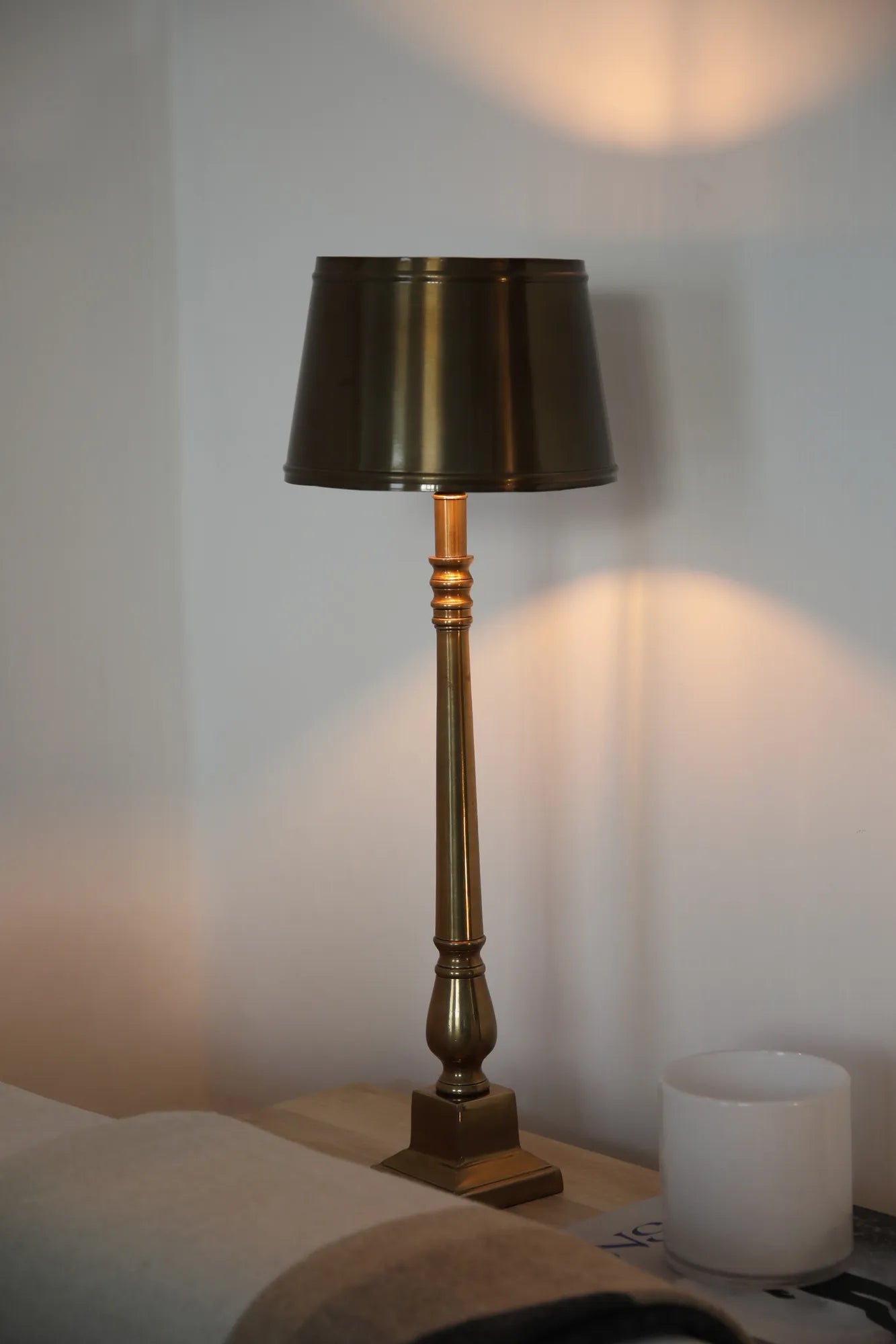 Metallo mässing bordslampa belysning | Metallo brass table lamp | Metallo Messing Tischlampe