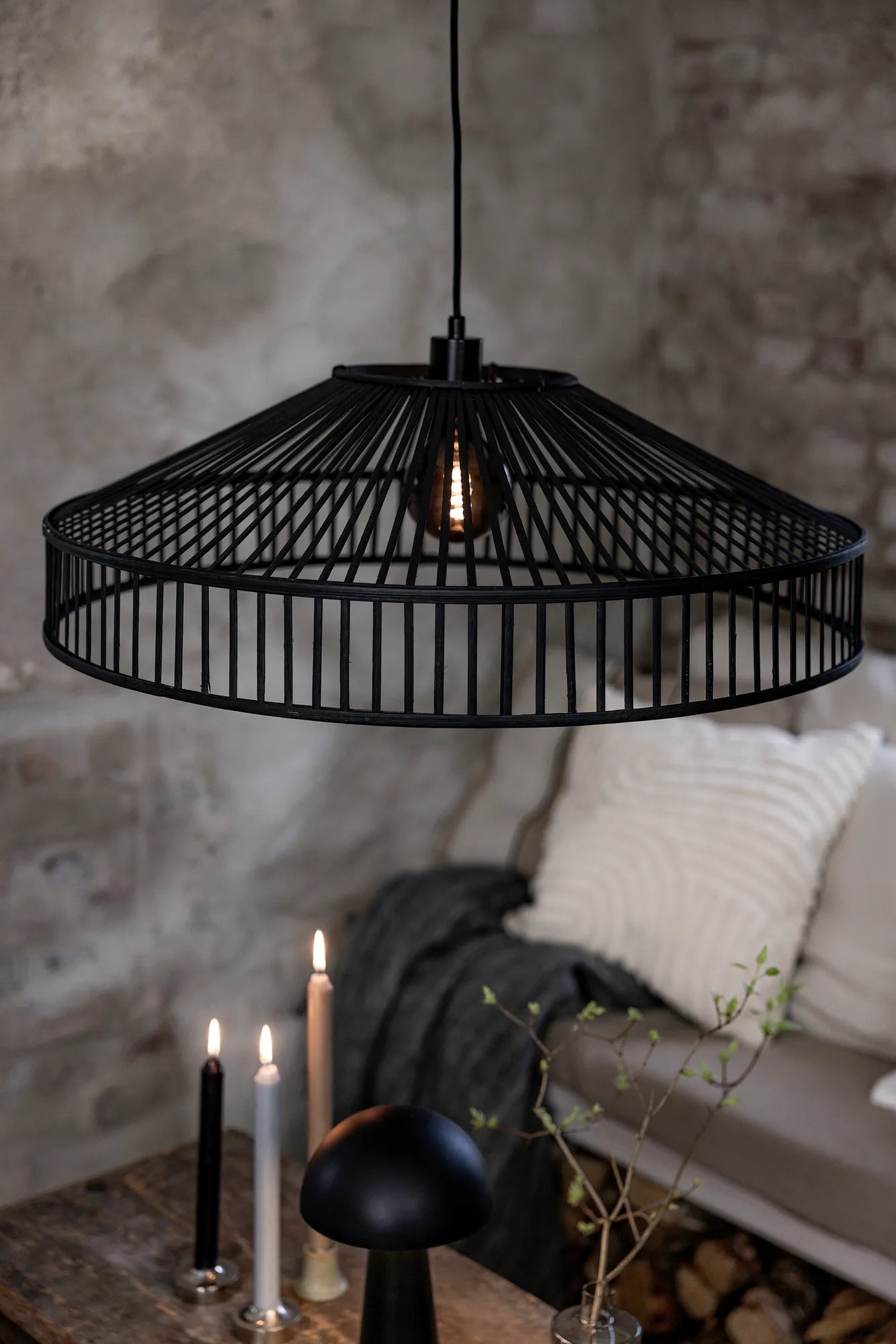Tapa svart taklampa belysning skandinavisk design | Tapa black pendant | Tapa schwarz Pendelleuchte skandinavisches Design