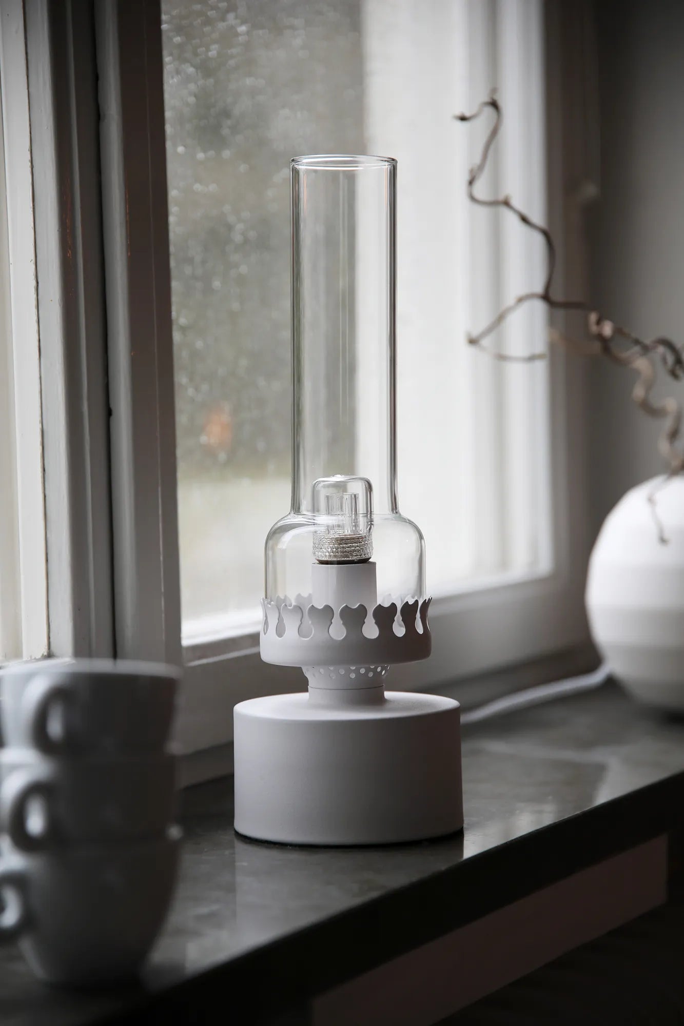 Kandella vit bordslampa svensk design | Kandella white table lamp Swedish | Kandella weiß Tischlampe schwedisches Design